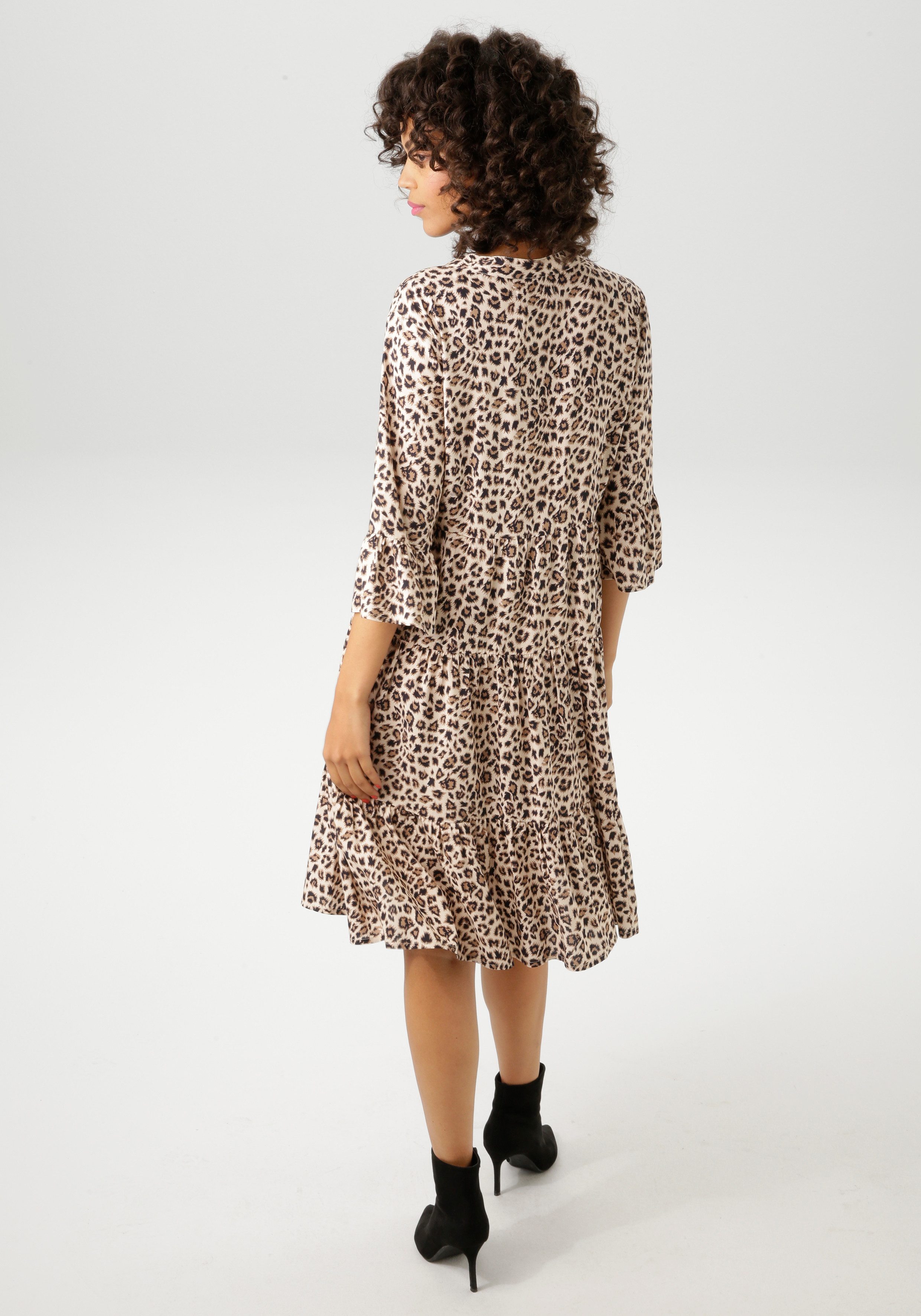 Aniston CASUAL Tunikakleid mit extravagantem Animal-Print günstig online kaufen