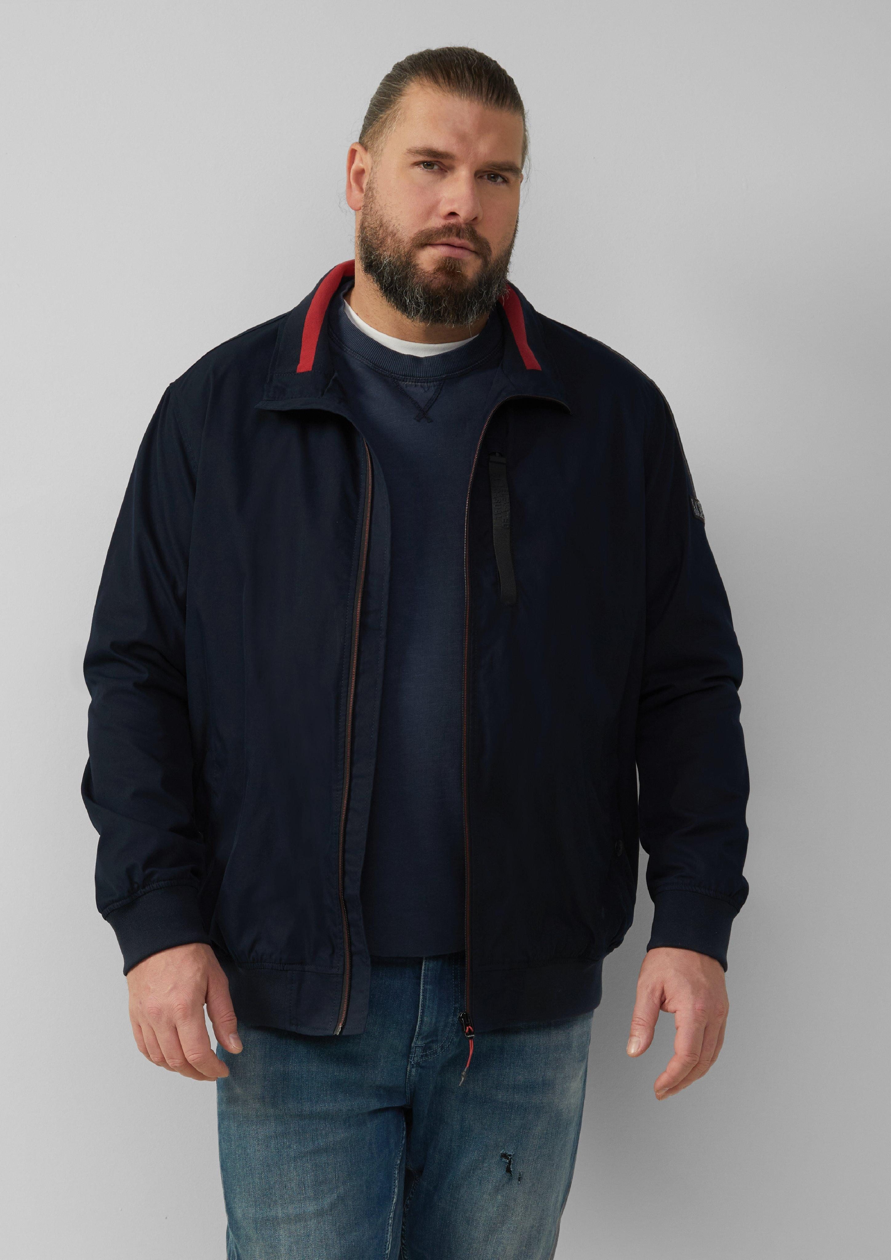 s.Oliver Outdoorjacke Outdoor-Jacke mit Stehkragen und Kontrast-Details Tape