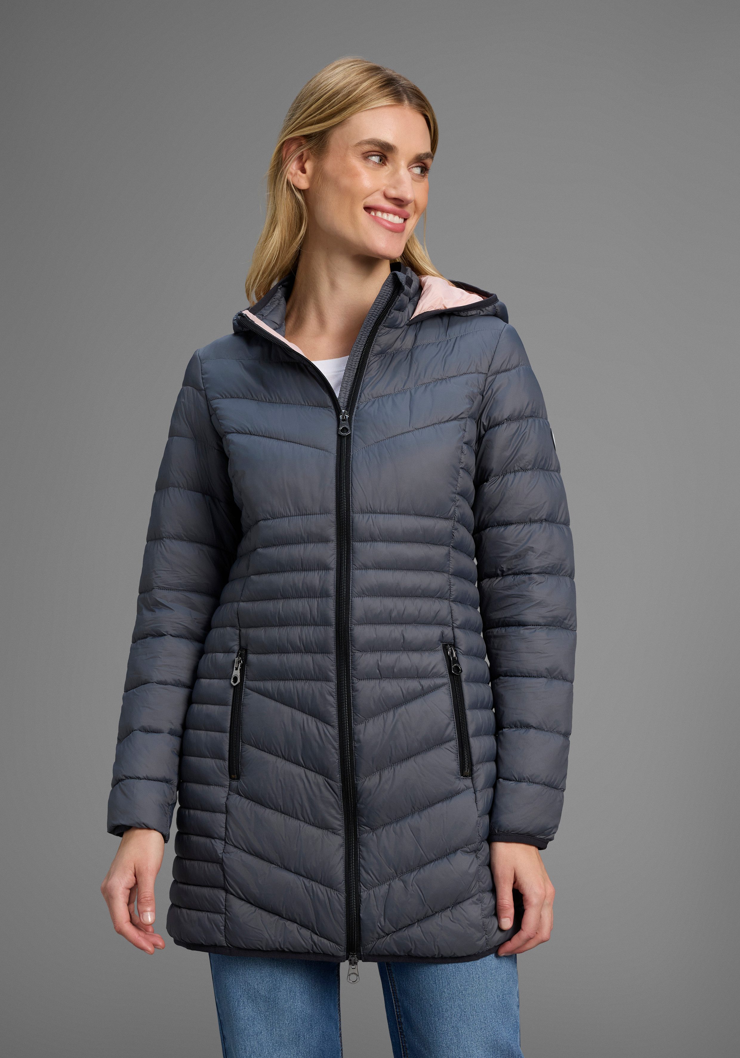KangaROOS Steppjacke für den Übergang, aus leichtem Webmaterial, figurbetonter Schnitt