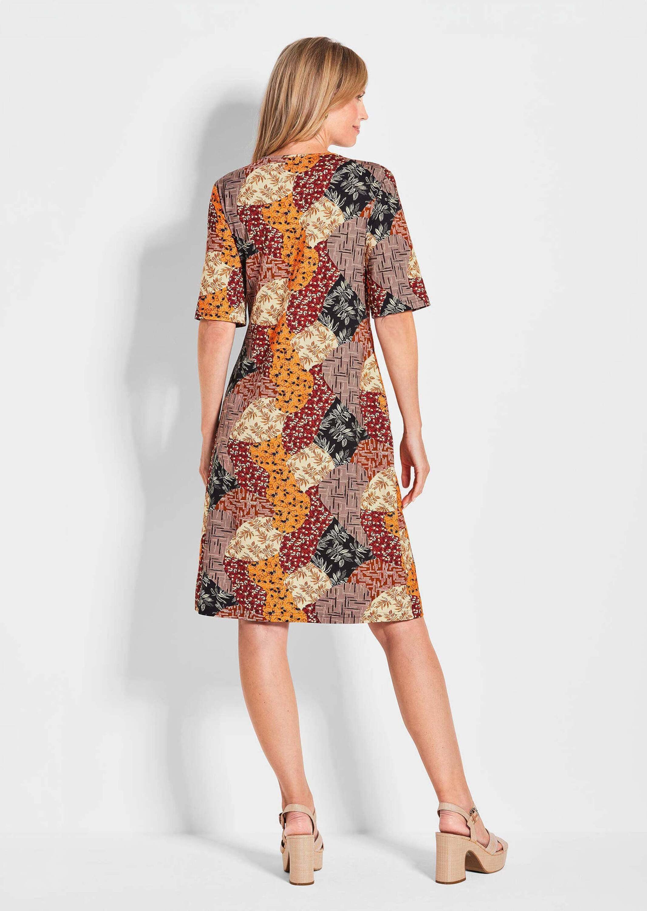 GOLDNER Jerseykleid Druckkleid im Mustermix Printkleid mit Unikatprint, Rundhals, halblange Ärmel