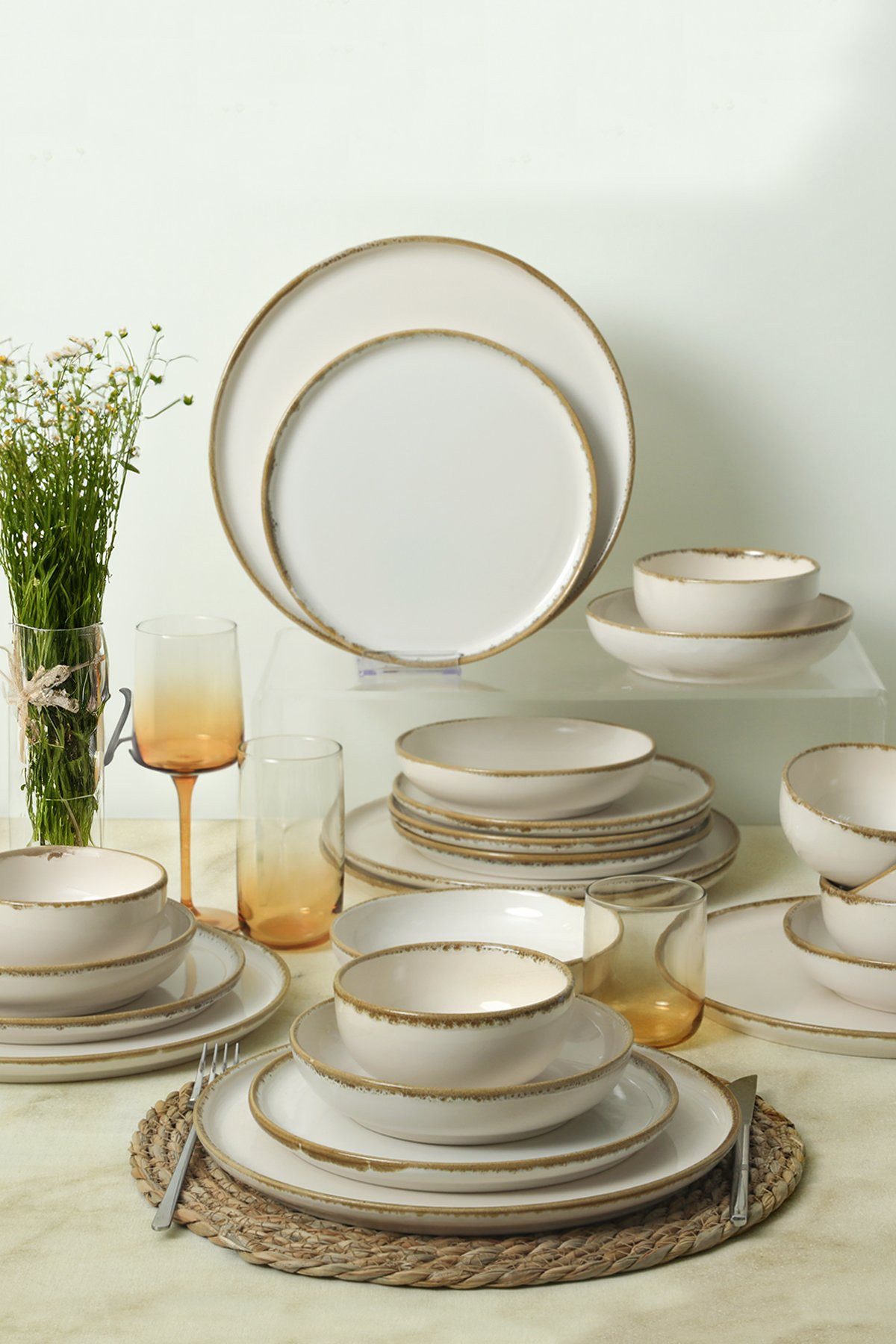 Hermia Concept Teller-Set 100% CERAMIC M2180 (24-tlg)