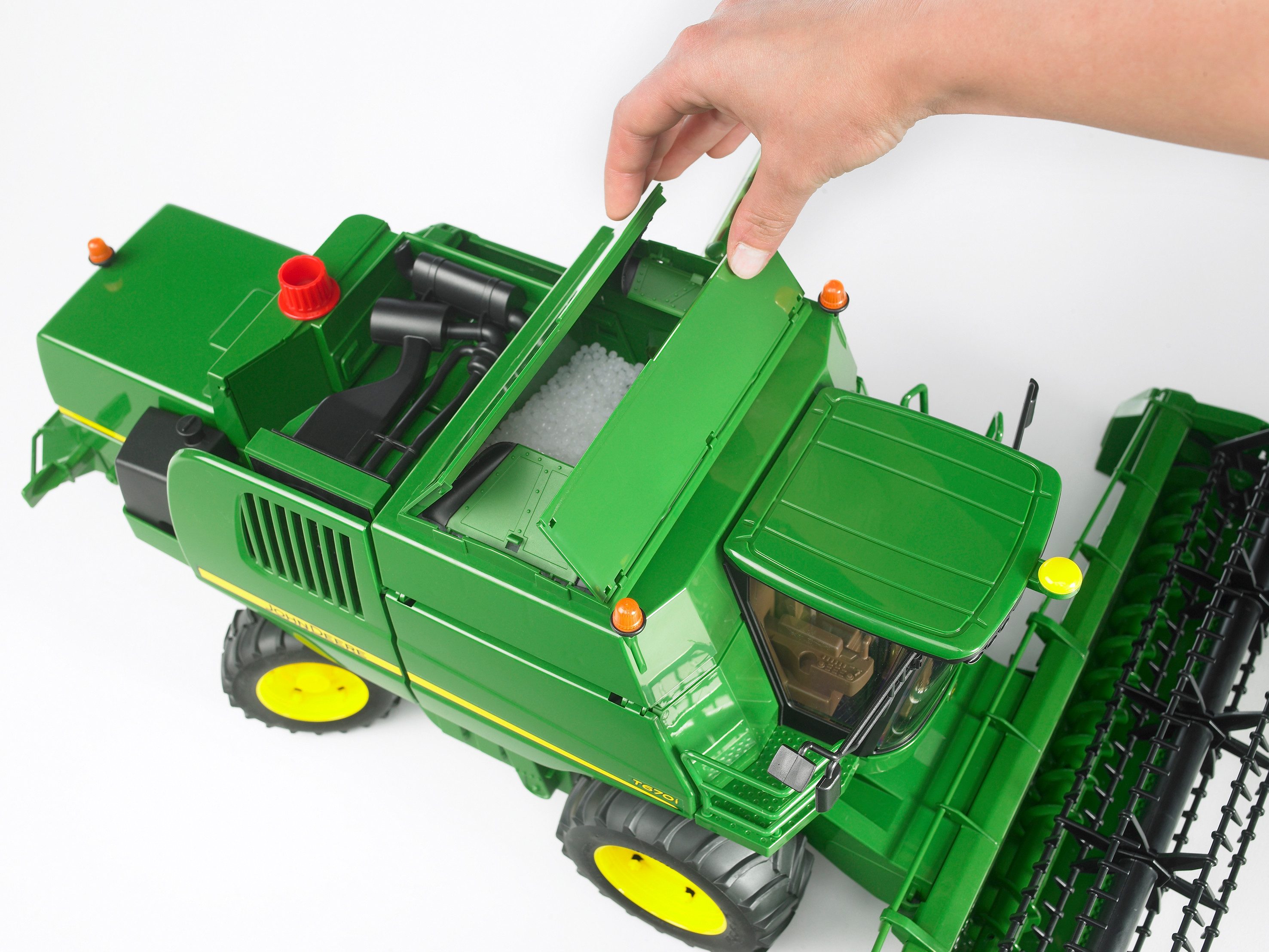 Bruder® Spielzeug-Mähdrescher John Deere Mähdrescher T670i günstig online kaufen