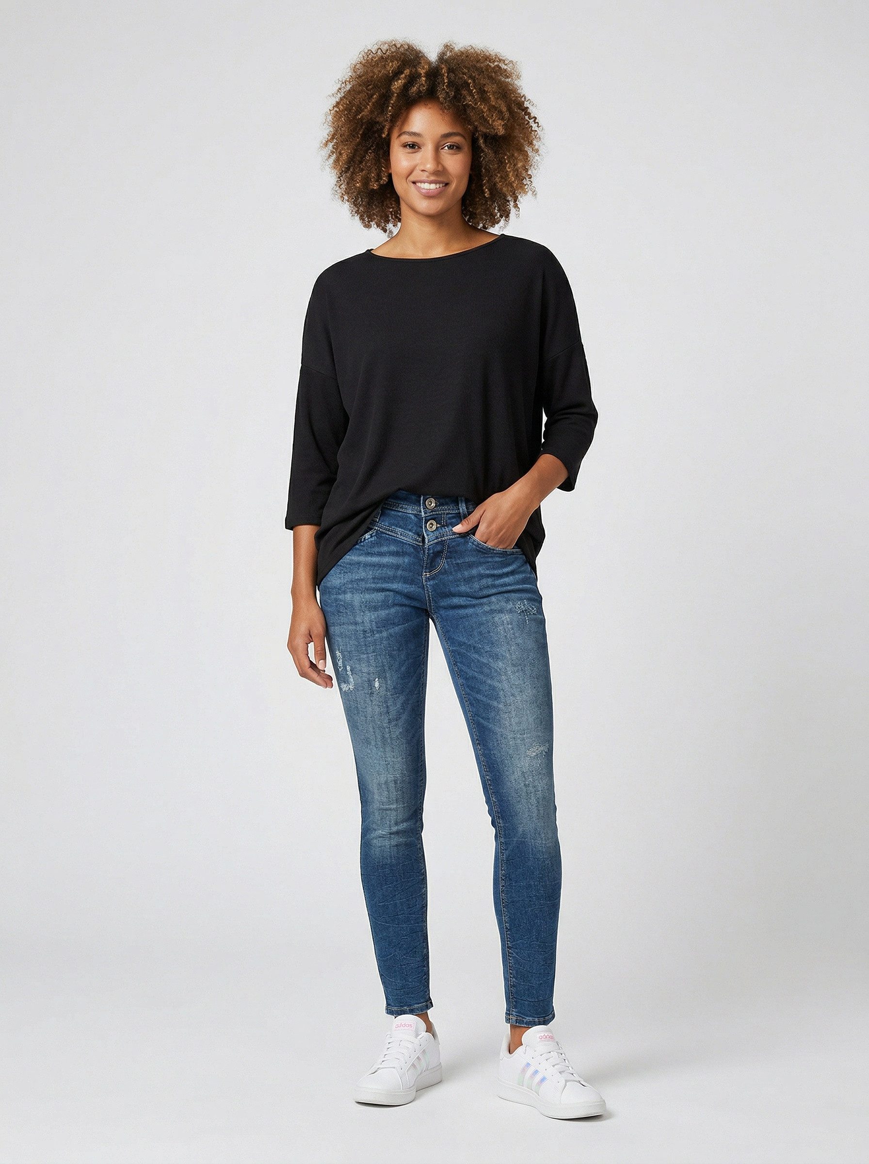 Zum Outfit 11