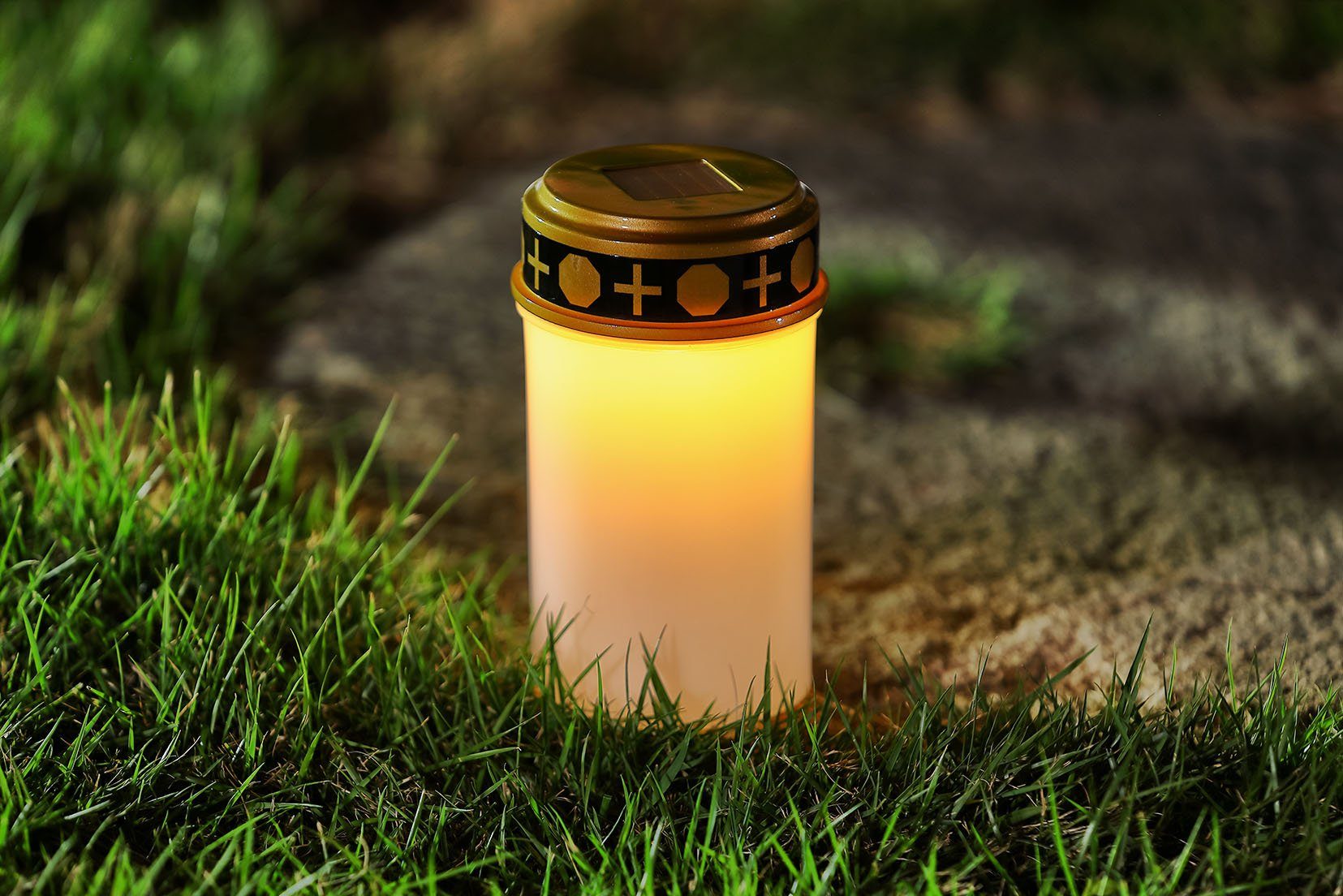 IC Gardenstyle Grabkerze 2er Pack LED Solar Grablicht mit Erdnagel,  Realistisches Kerzenflackern, warm-weißes Kerzenlicht
