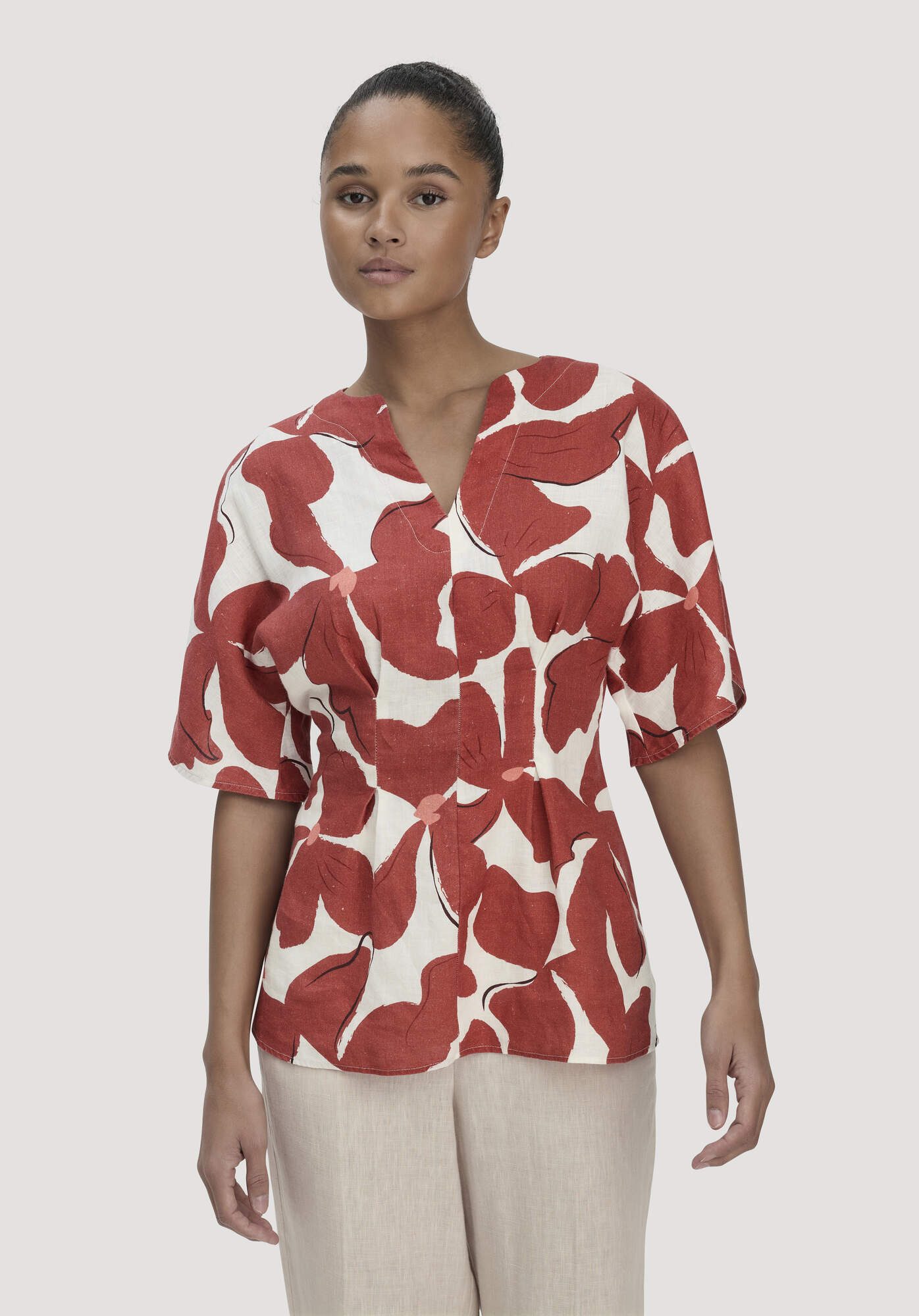 Hessnatur Klassische Bluse aus reinem Leinen (1-tlg)