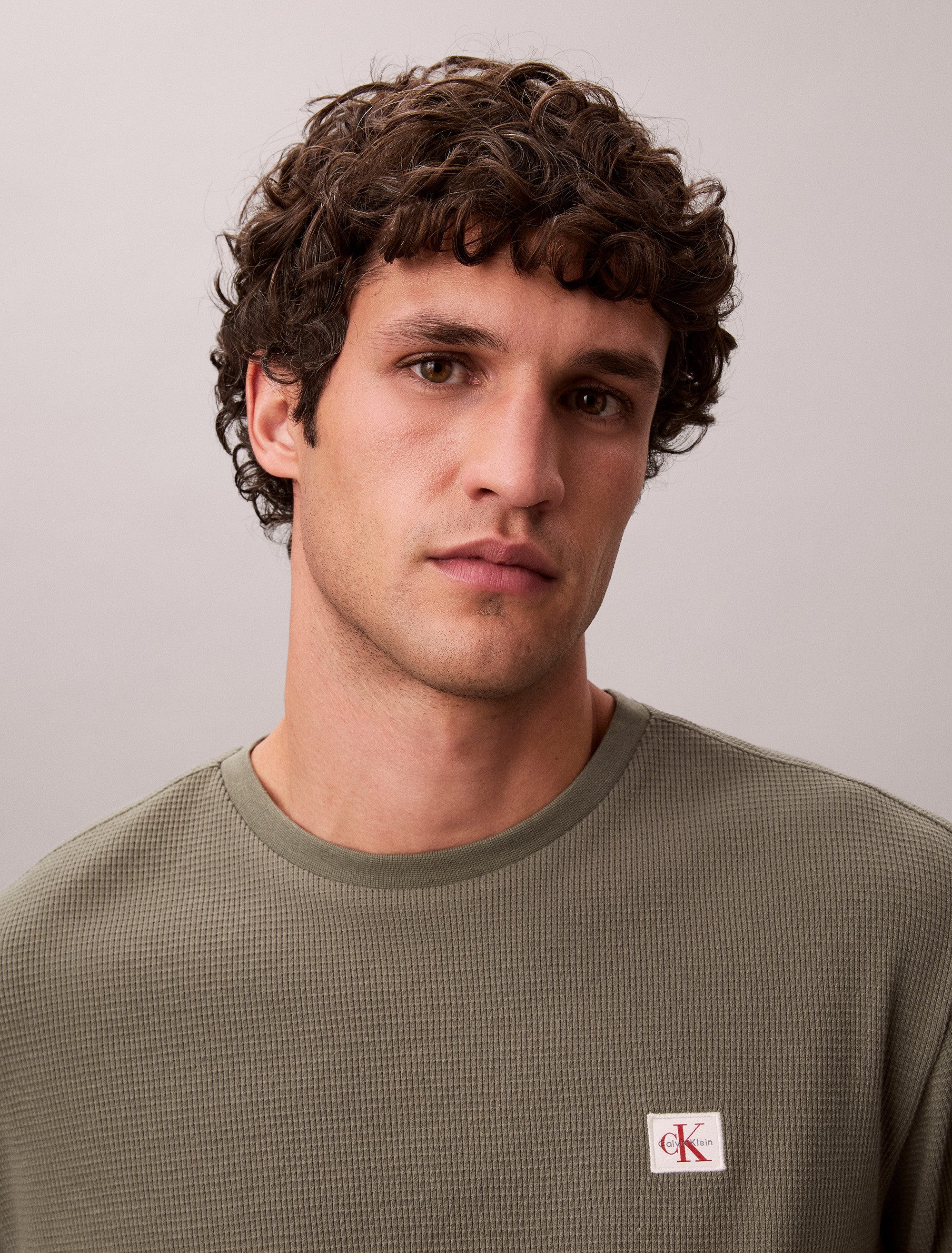 Calvin Klein Jeans Langarmshirt Mit Rundhalsausschnitt – Bild 2 von 5