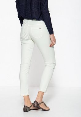 ATT Jeans 5-Pocket-Jeans Leoni mit offenen Saumkanten und leichter Waschung