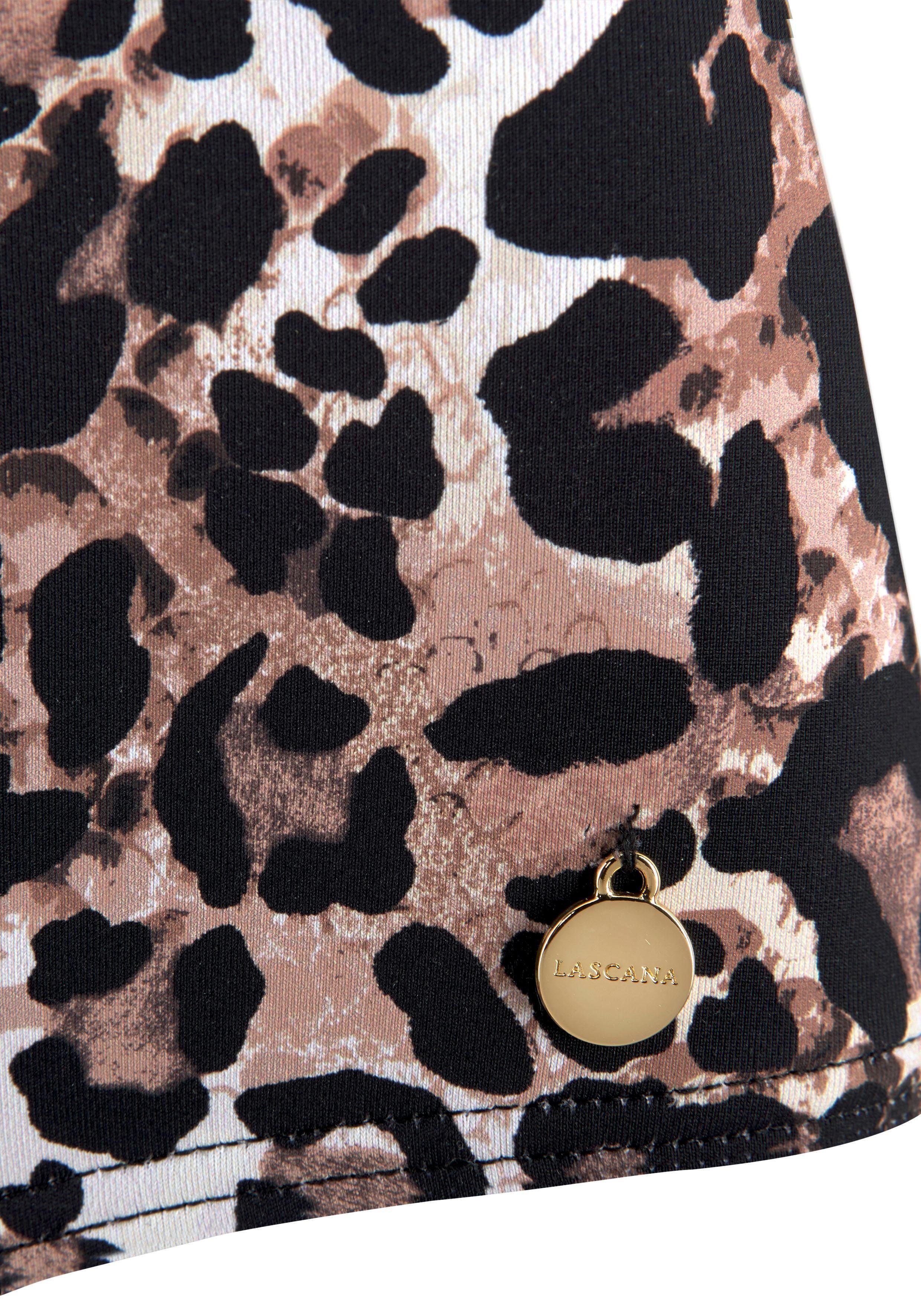 LASCANA Highwaist-Bikini-Hose Lexa mit Muschelkante günstig online kaufen