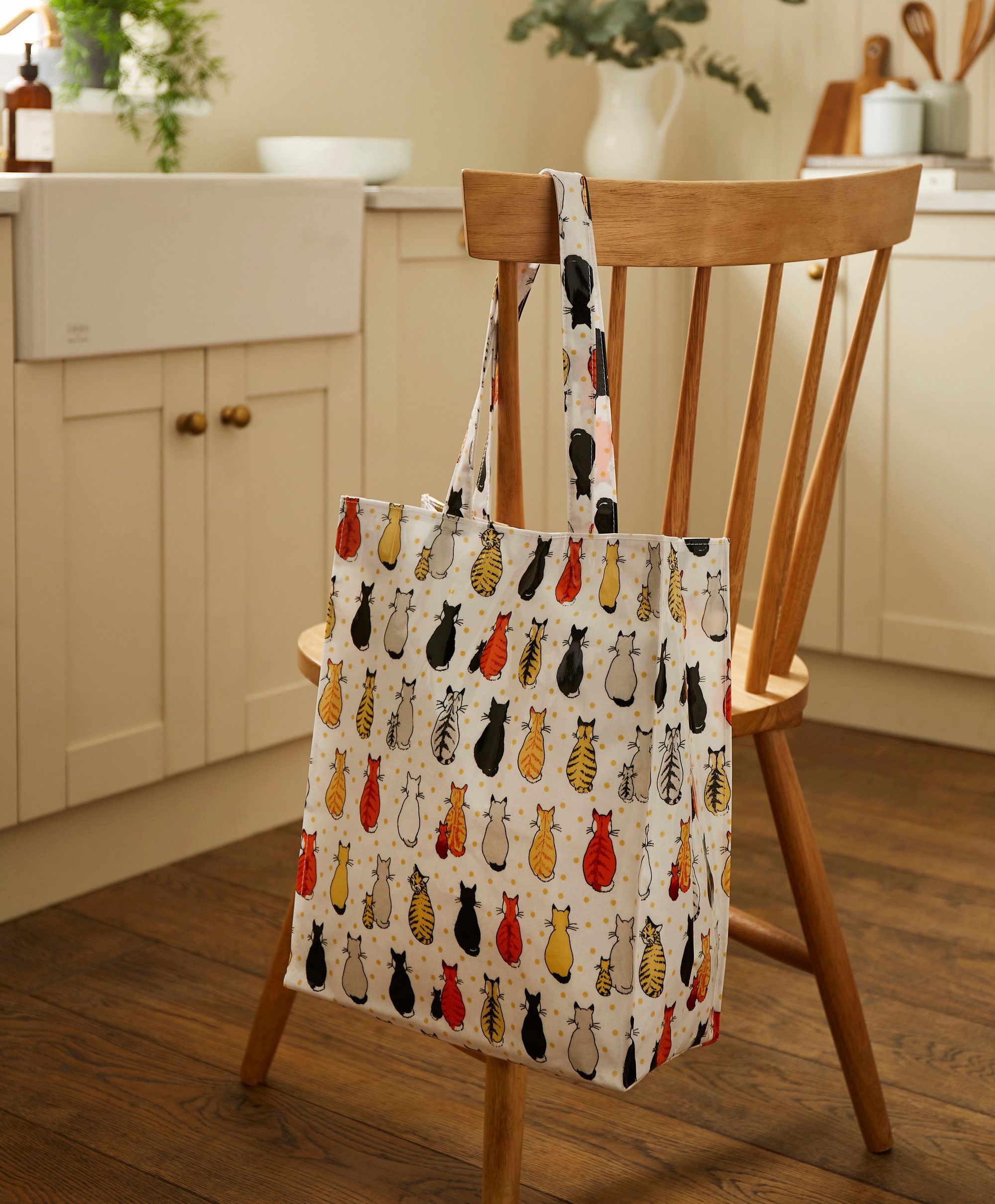 Ulster Weavers Einkaufsbeutel Cats in Waiting, Einkaufstasche Medium ca.39x32x15cm Baumwolle mit PVC-Beschichtung