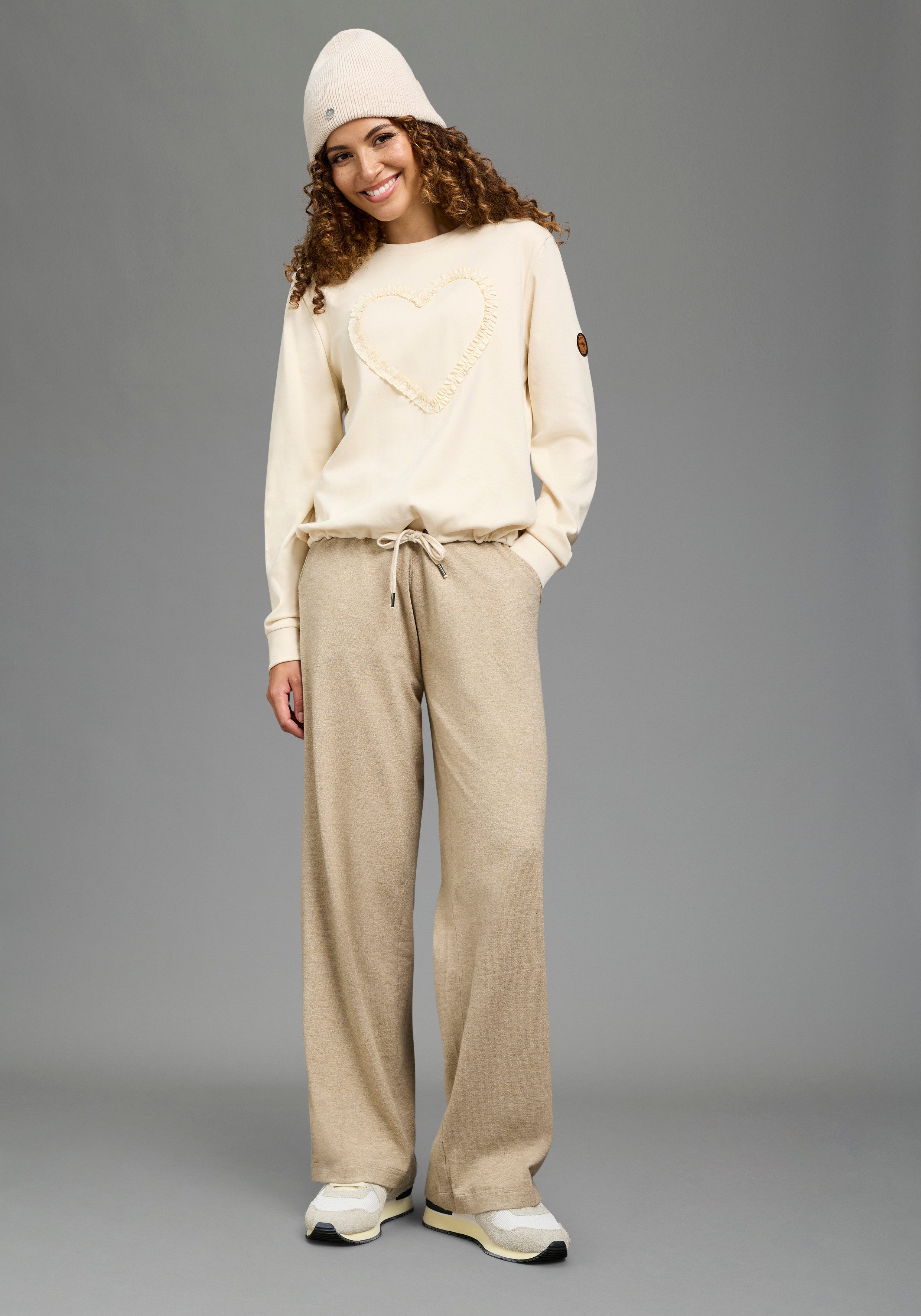 Zum Outfit 11