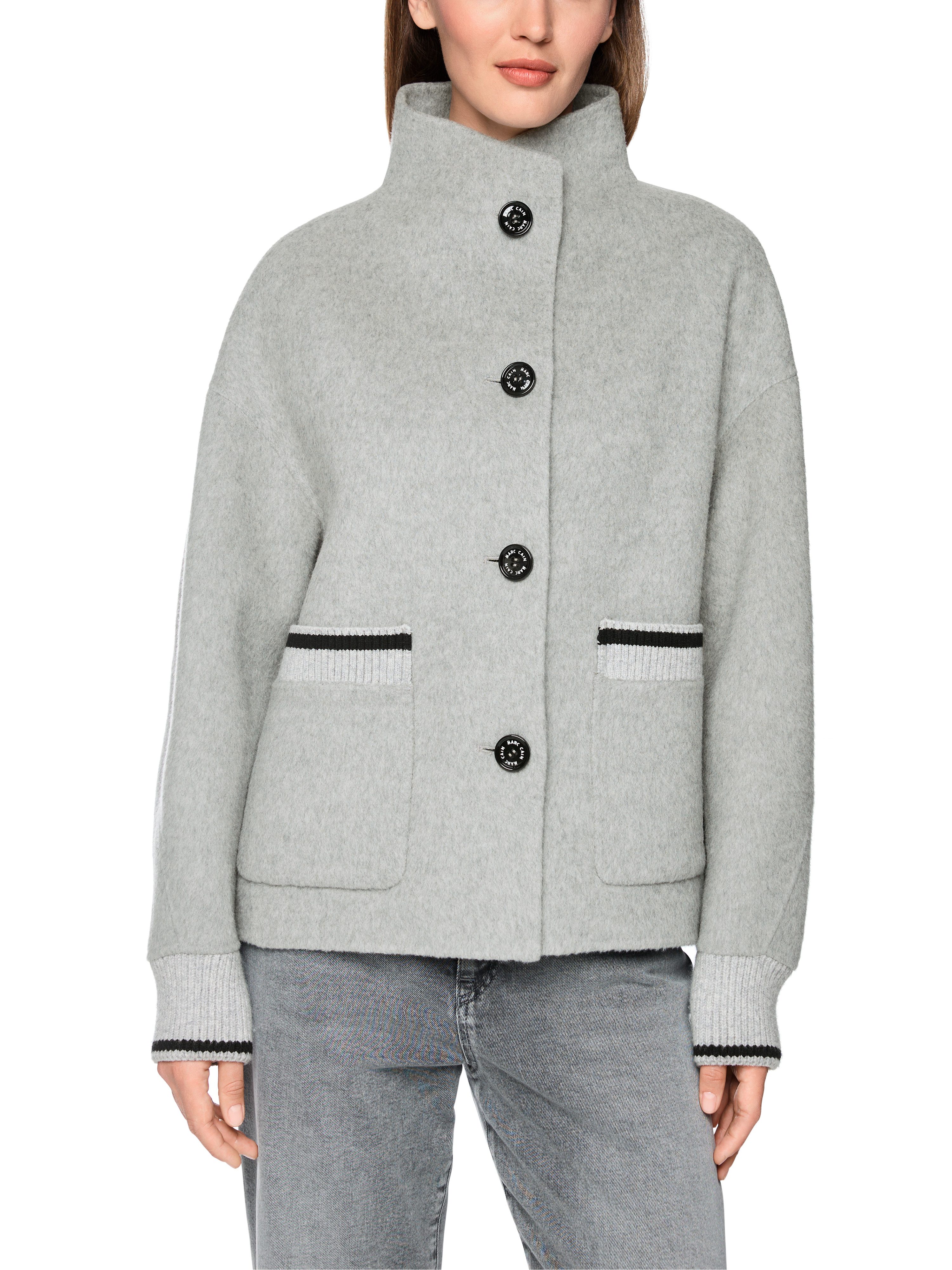 Marc Cain Kurzjacke Cattitude Premium Damenmode sportiv mit Stehkragen