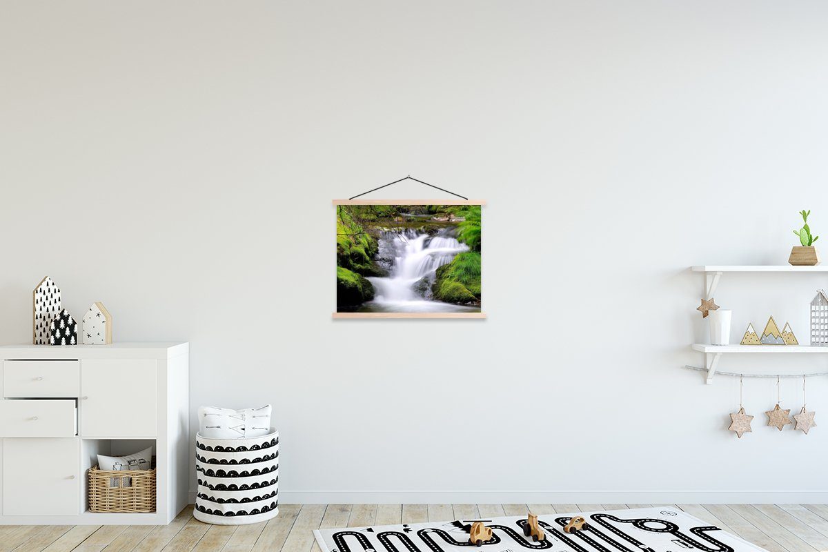 MuchoWow Poster Wasser - Natur - Wasserfall, (1 St), Posterleiste, Textilposter für Wohnzimmer, Bilderleiste, Magnetisch
