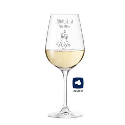 KS Laserdesign Weinglas Leonardo Weinglas mit Gravur '' zuhause ist wo mein Wein ist '' - Geschenke für Frauen & Männer, Mama & Papa, Weinliebhaber, Geburtstag, Weihnachten, TEQTON Glas, spülmaschinengeeignet