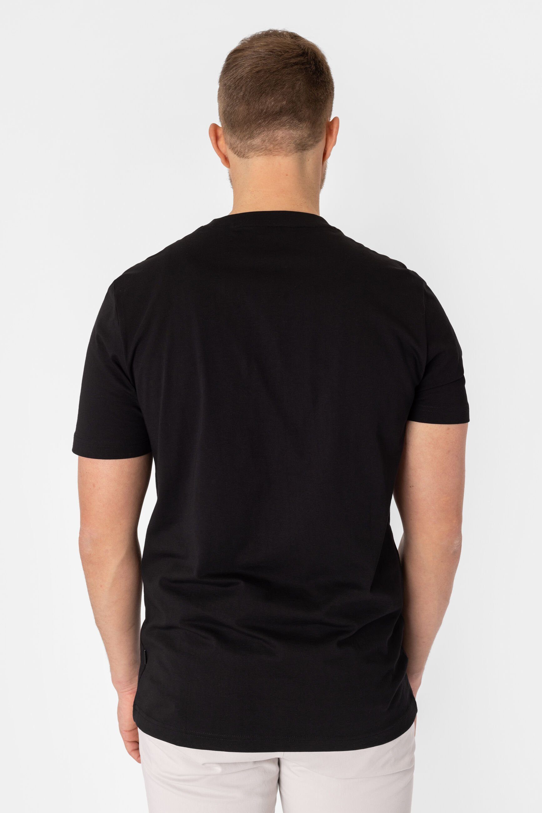 (001) BOSS Tiburt Schwarz T-Shirt