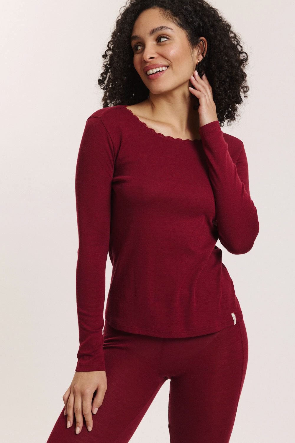 Tranquillo Longsleeve Damen Noemiee Wolle-Baumwolle-Jersey Spitze am Rundhalsausschnitt Langarmshirt schmal geschnitten, weich, warm & atmungsaktiv