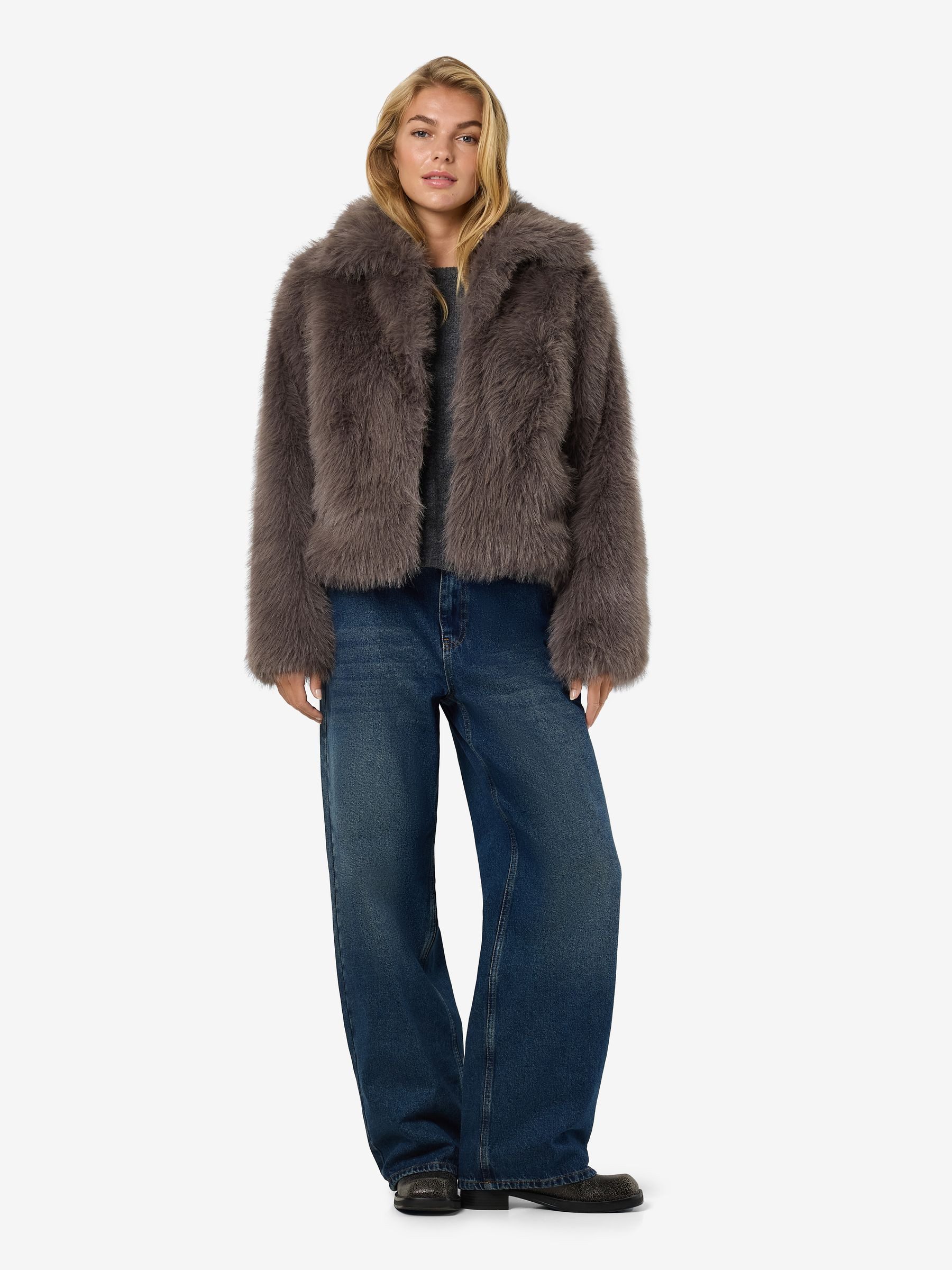 Noisy may Blouson Kuschelweich, stilvoll und trendig für den Winter (1-St) NMEVIE L/S FUR JACKET NOOS