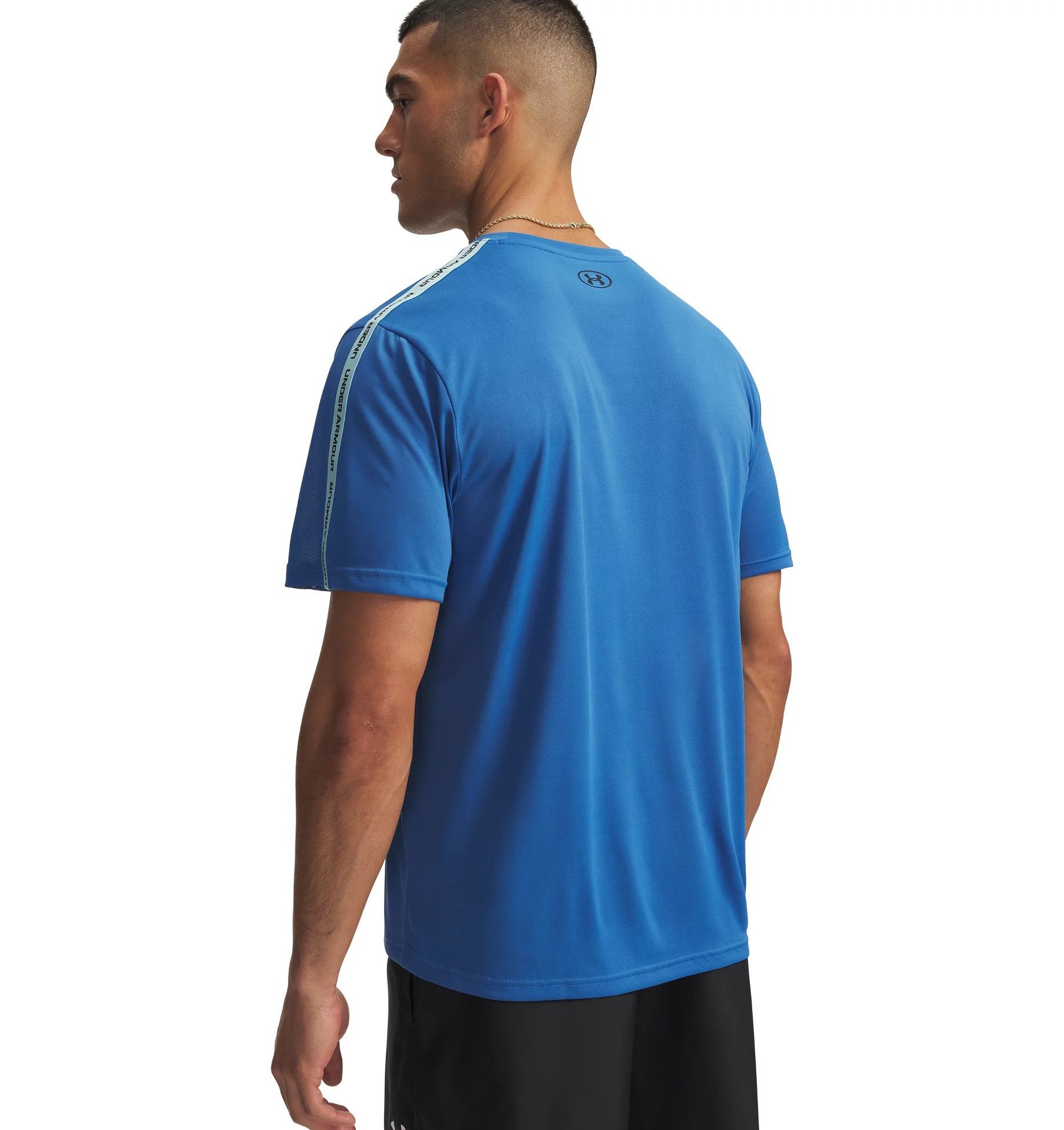 Under Armour® Trainingsshirt UA TECH TAPING SS schnell trocknendes Polyester, atmungsaktives Material