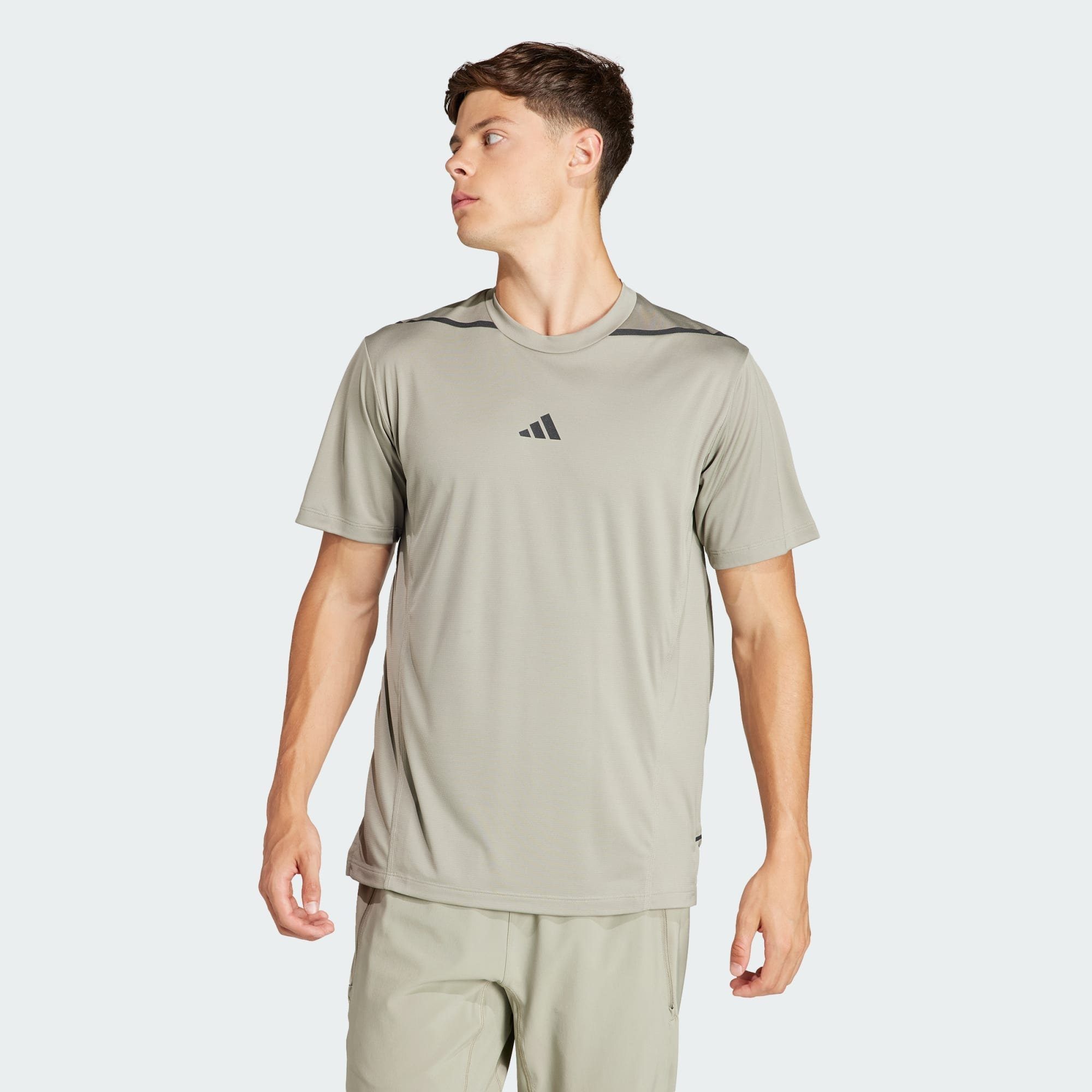 adidas Silver WORKOUT Black ADISTRONG FOR DESIGNED T-SHIRT Funktionsshirt Pebble Performance TRAINING /