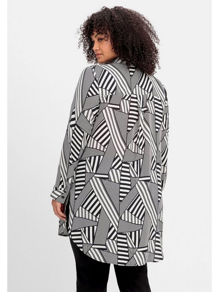 Große Größen Hemdkragen grafischem Sheego Muster mit und Longbluse