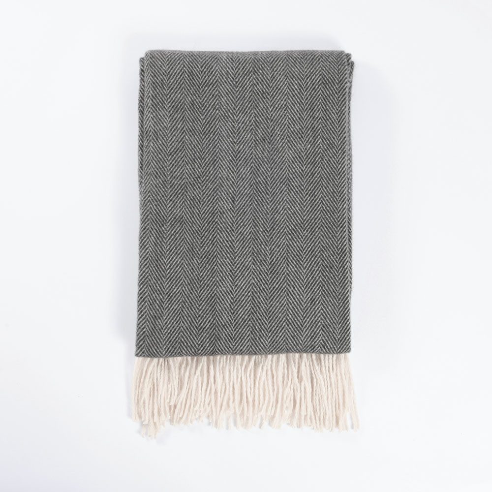 Wohndecke Wolldecke MILA Farbauswahl- 140 x 200 cm, HOME DELUXE, Kuscheldec günstig online kaufen