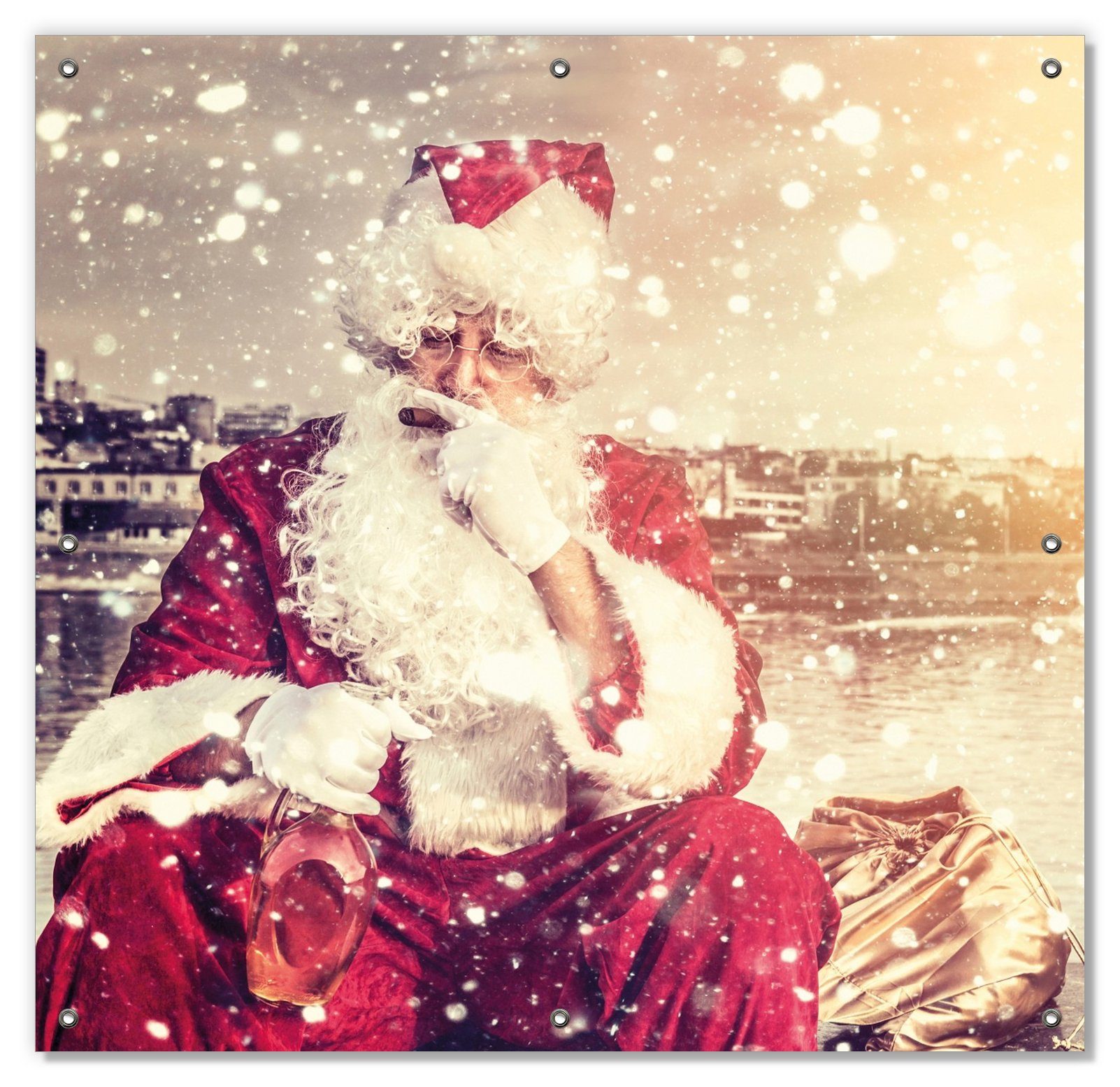 Sonnenschutz Christmas-Party - Weihnachtsmann mit Schnaps und Zigarre, Wallario, blickdicht, mit Saugnäpfen, wiederablösbar und wiederverwendbar
