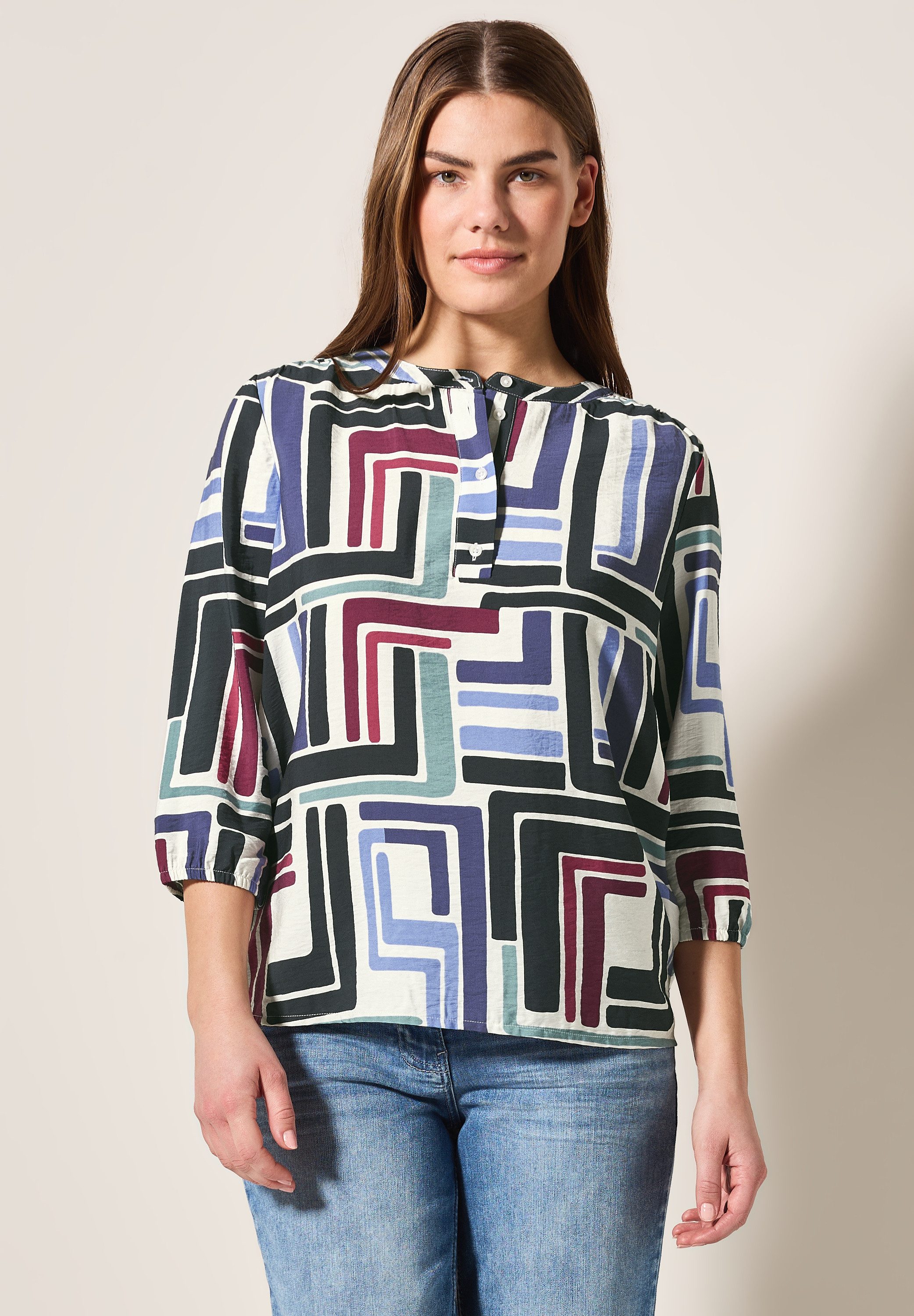 Klassische Bluse
