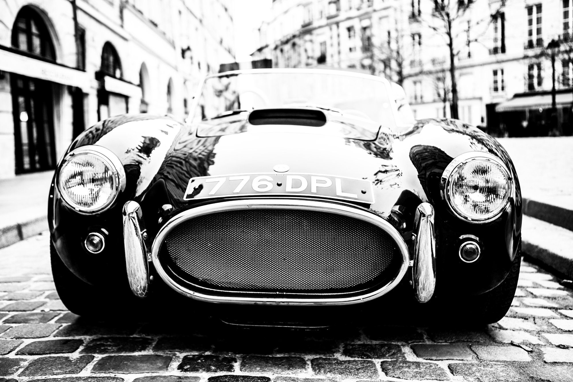 queence Leinwandbild Oldtimer, Auto, Kunst, Modern, Schwarz-Weiß (1 St), Akustikbild mit sehr guten Schallabsorptions-Eigenschaften