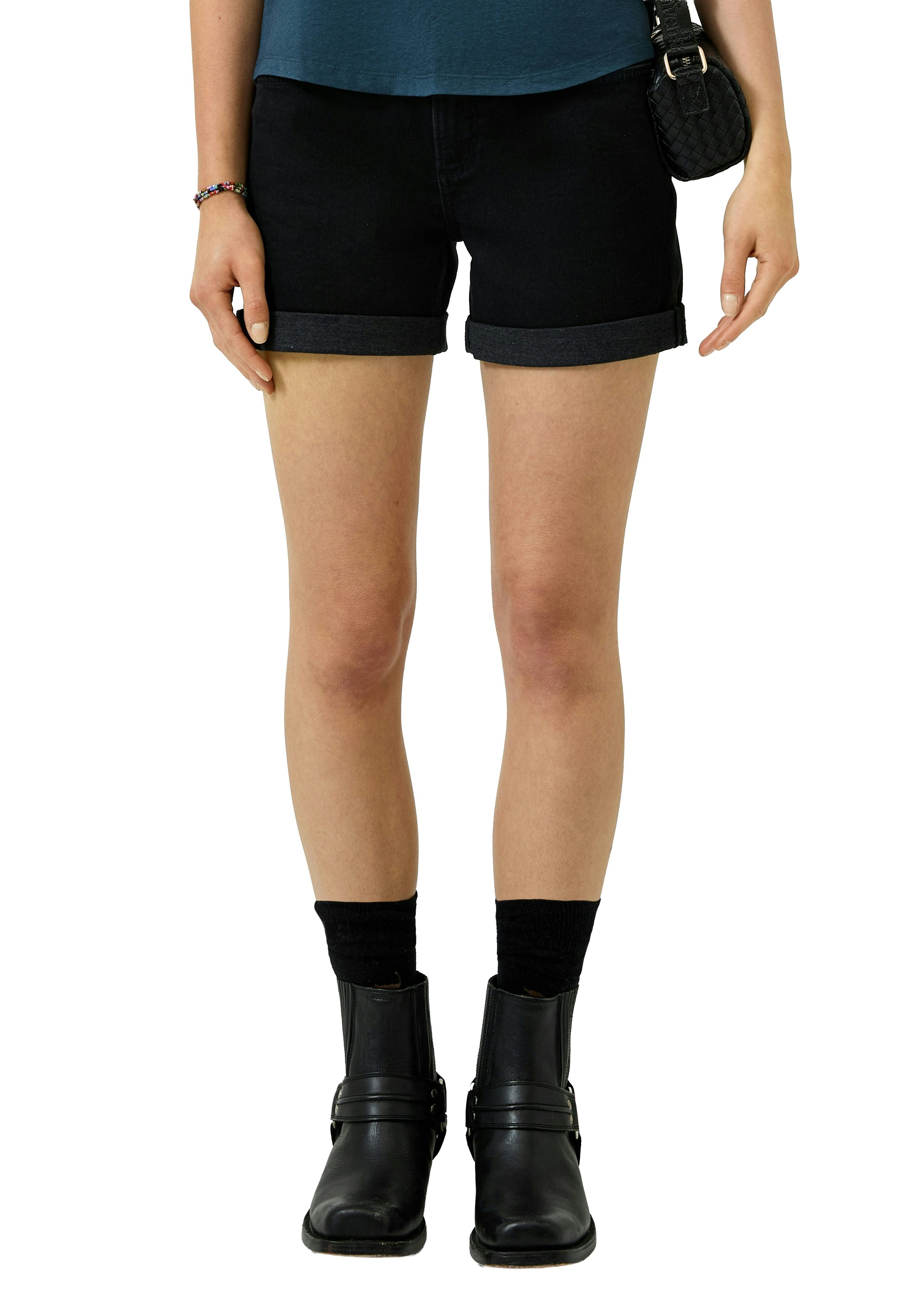 QS Shorts im Five-Pocket Style