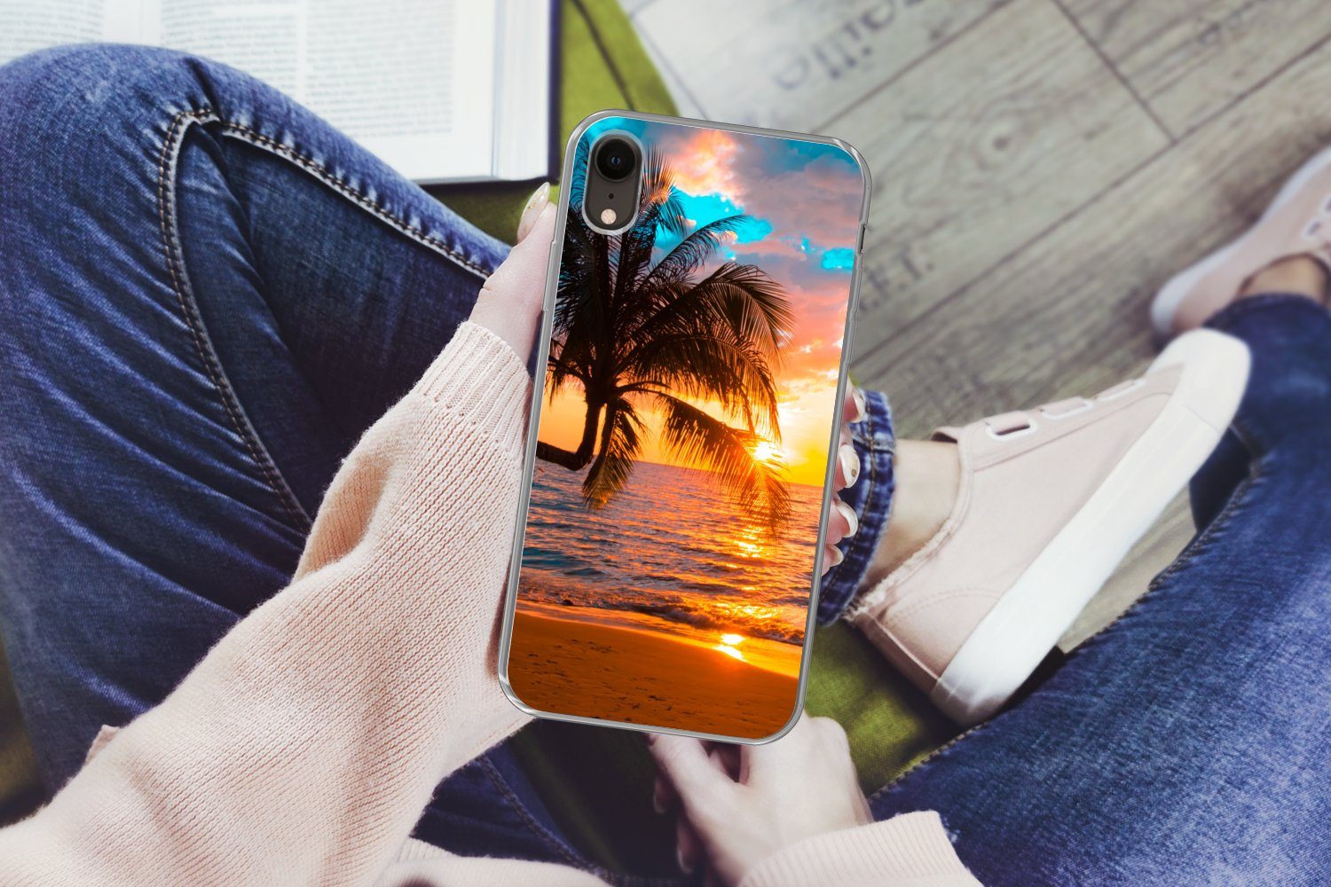 MuchoWow Handyhülle für Apple iPhone XR Palme - Sonnenuntergang - Horizont - Strand - Meer, Smartphone-Bumper, Print, Handy Schutzhülle Dünn