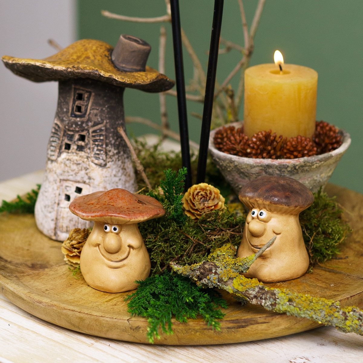 Florists Products Streudeko Herbstdeko Ideen mit Igel Pilzen und Blumensteckern für