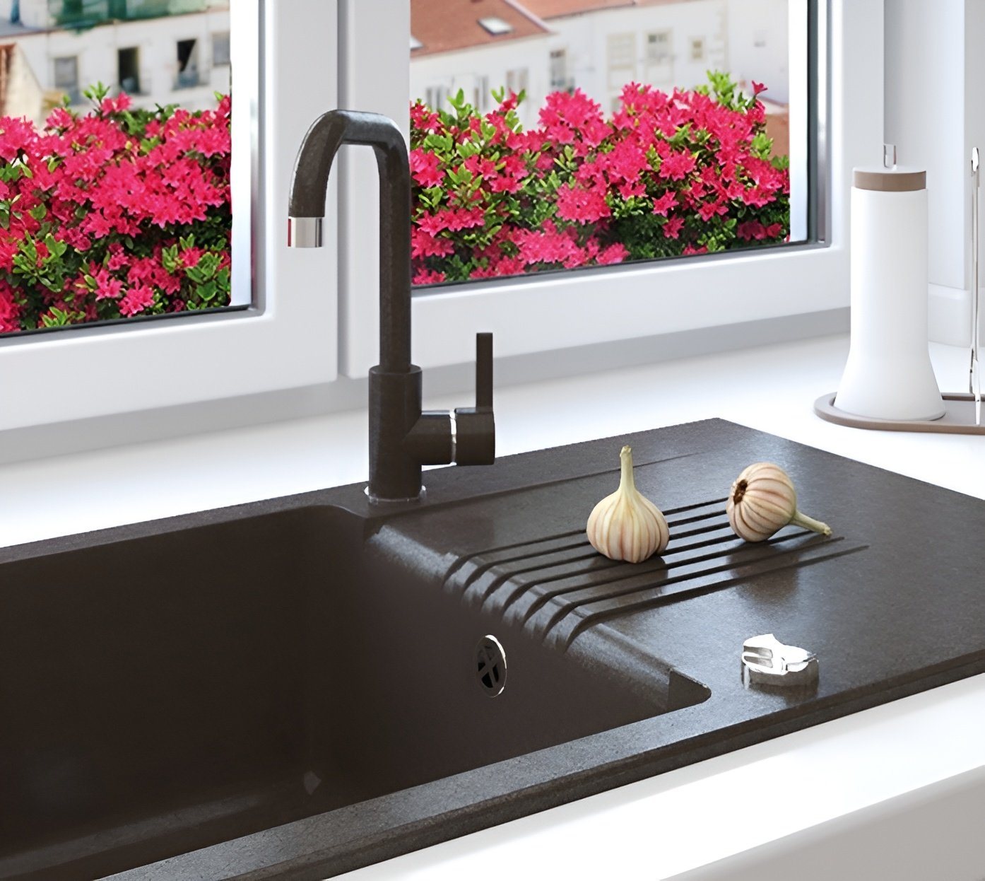 Thumbnail - KOLMAN Küchenspüle Einzelbecken Celia Granitspüle, Rechteckig, 44/76 cm, Schwarz, Space Saving Siphon GRATIS