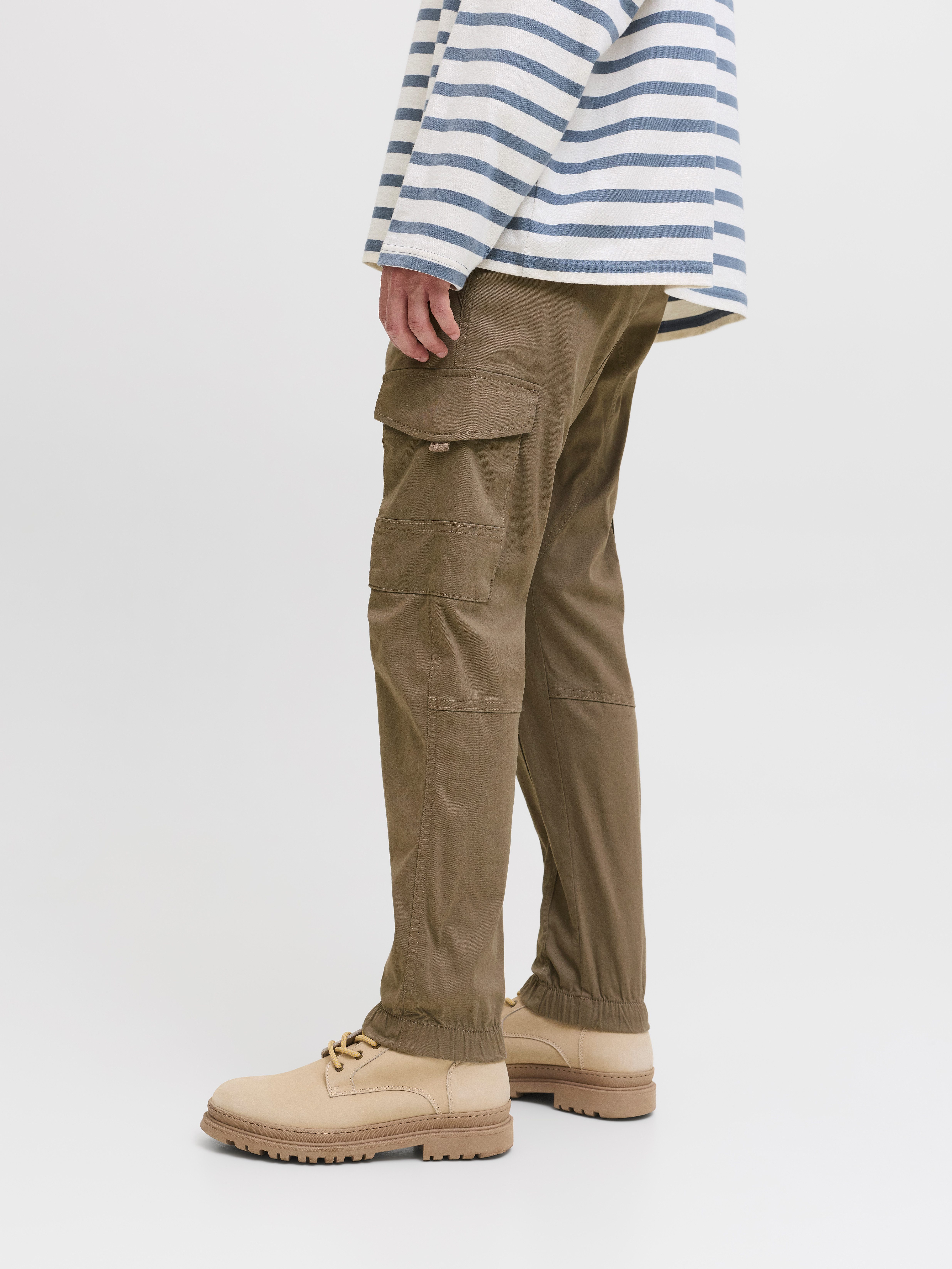 Jack & Jones Cargohose JPSTPAUL JJFLAKE CARGO NOOS mit Beintaschen günstig online kaufen
