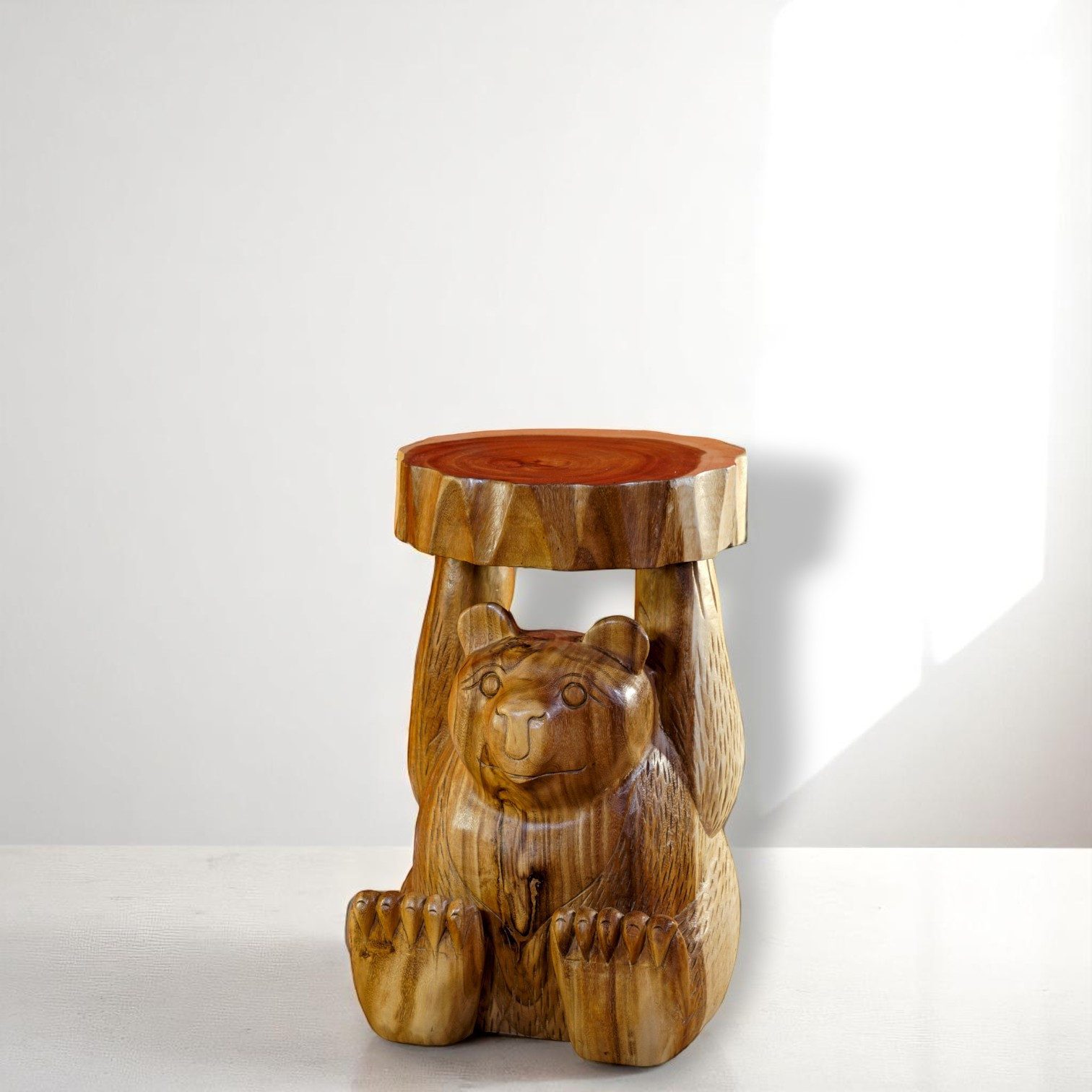 Kinaree Beistelltisch Suar Holz Beistelltisch AMI, handgeschnitzte Bär Form