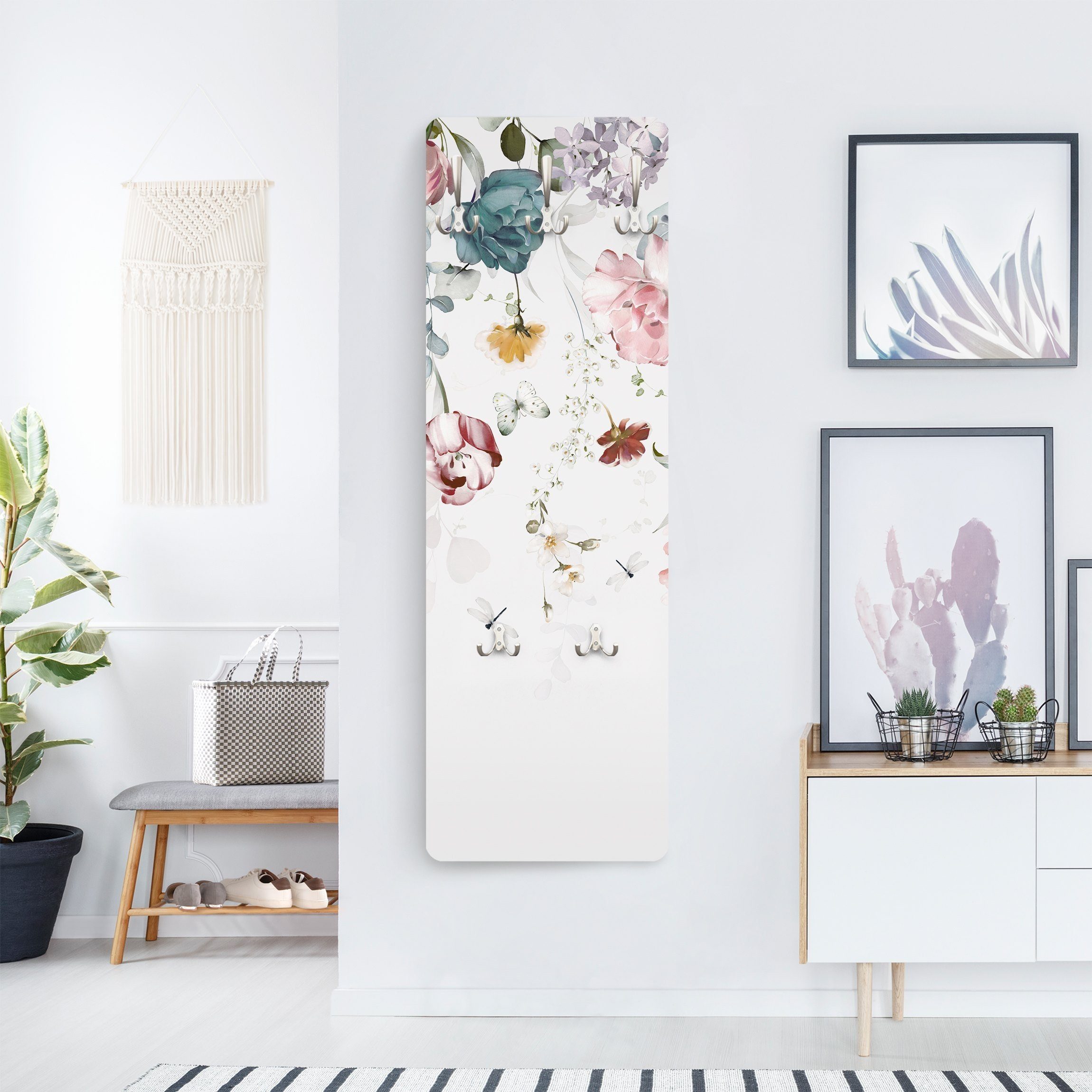 Bilderdepot24 Garderobenpaneel pastell Blumen Floral Tiere Rankende Blumen Schmetterlingen Aquarell (ausgefallenes Flur Wandpaneel mit Garderobenhaken Kleiderhaken hängend), moderne Wandgarderobe - Flurgarderobe im schmalen Hakenpaneel Design
