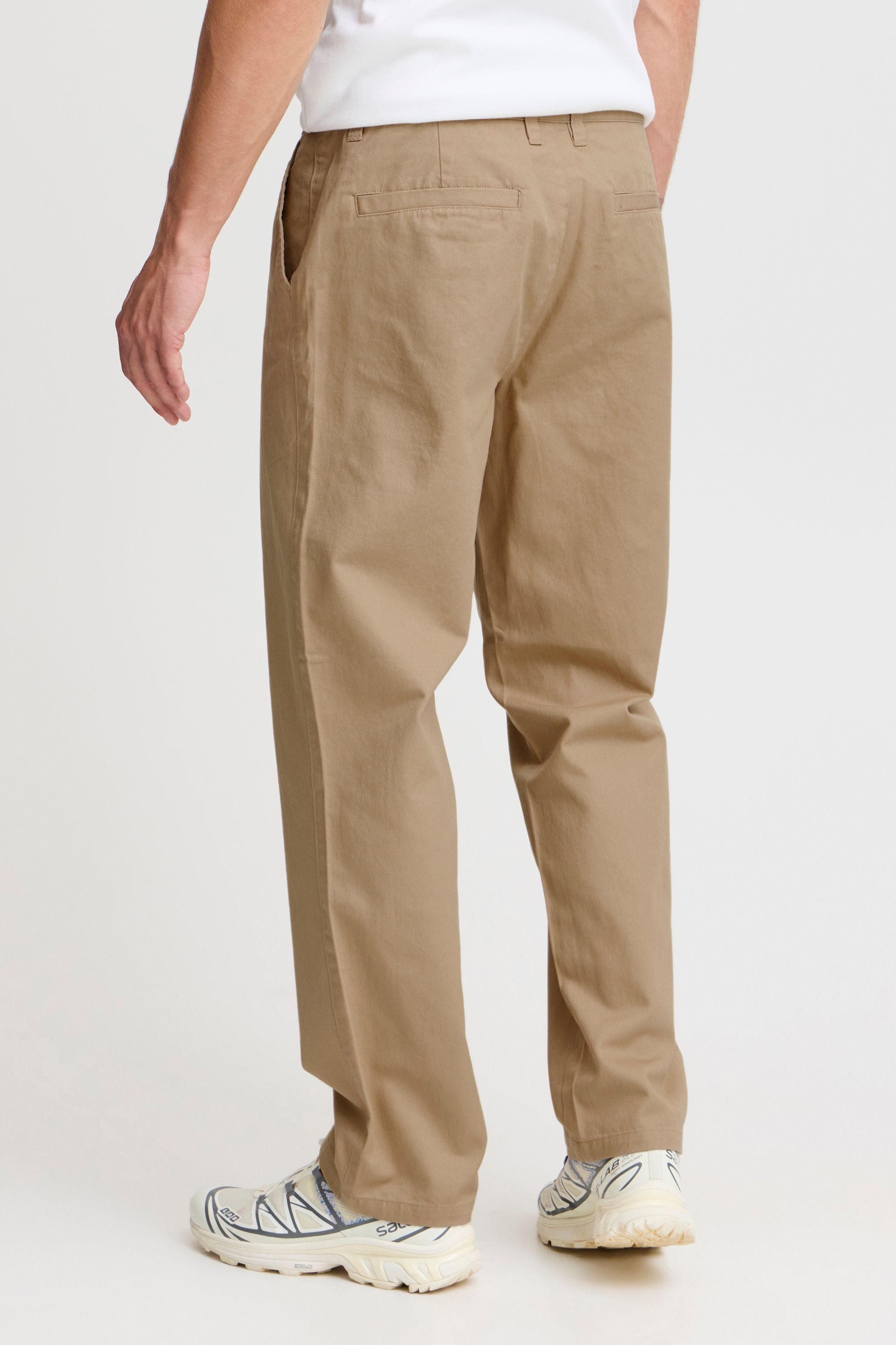 !Solid Chinohose SDMatt Moderne Stoffhose