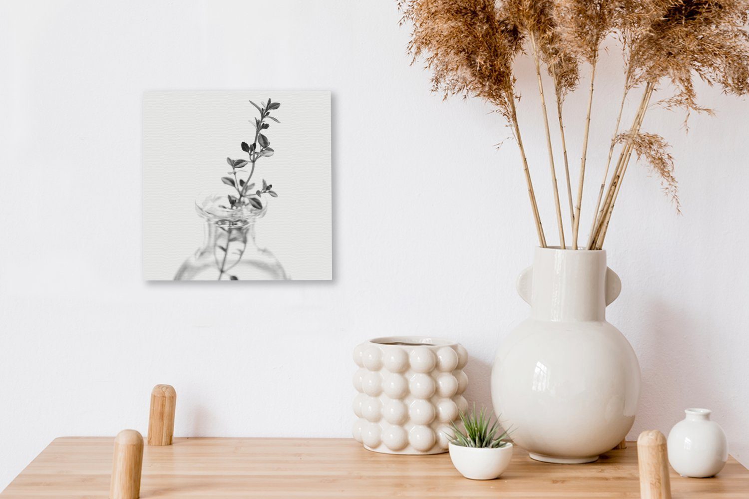 OneMillionCanvasses® Leinwandbild Oregano-Zweig in Bilder transparenten einfachen, Wohnzimmer Leinwand vor (1 einer Vase St), für einem Schlafzimmer