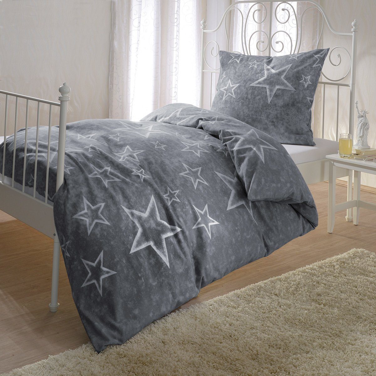 BETTWARENSHOP Bettwäsche Anthrazit-Sterne, Biber, 2 teilig, warmer weicher günstig online kaufen