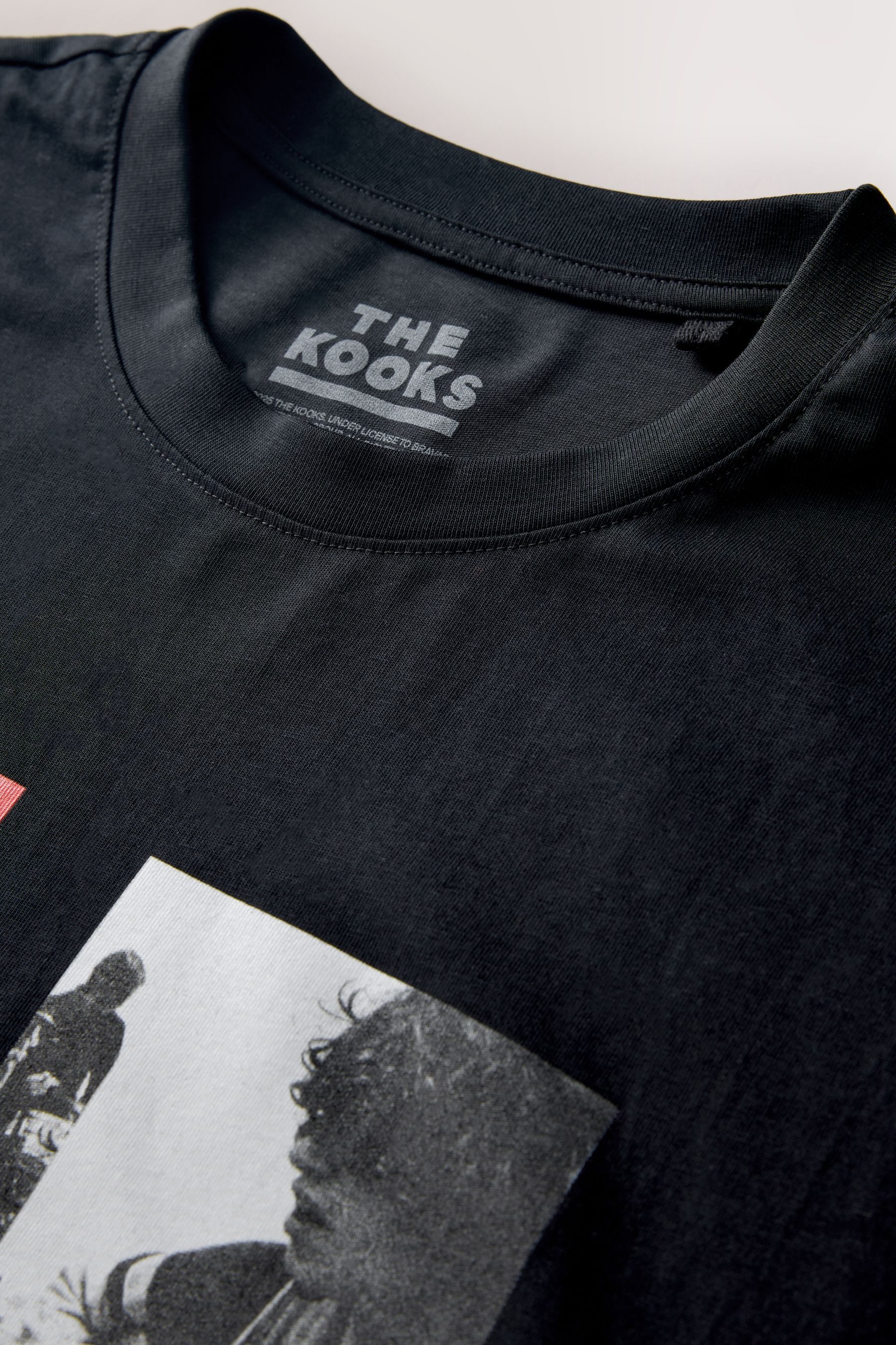 Next T-Shirt Langshirt 100 % Baumwolle Bandgrafik – Relaxed Fit (1-tlg) günstig online kaufen