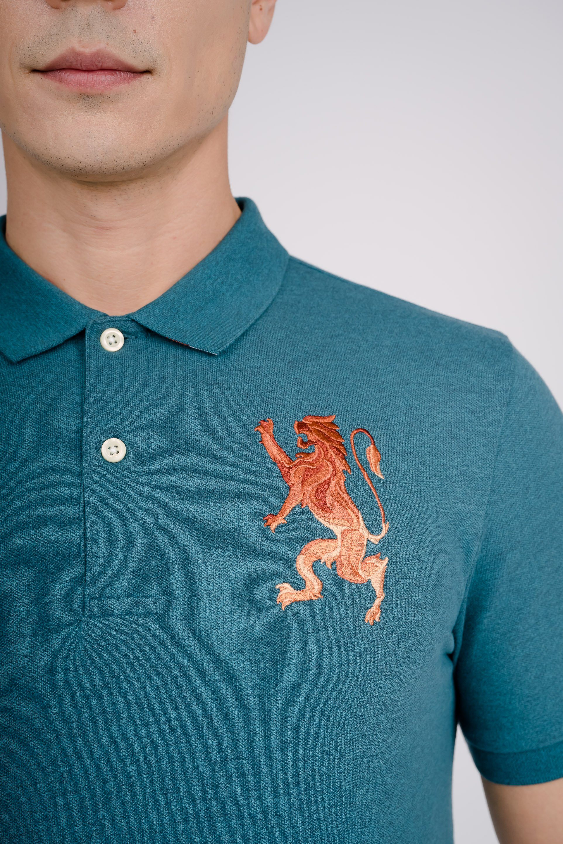 3D GIORDANO mit toller Lion Stickerei grün-meliert Poloshirt