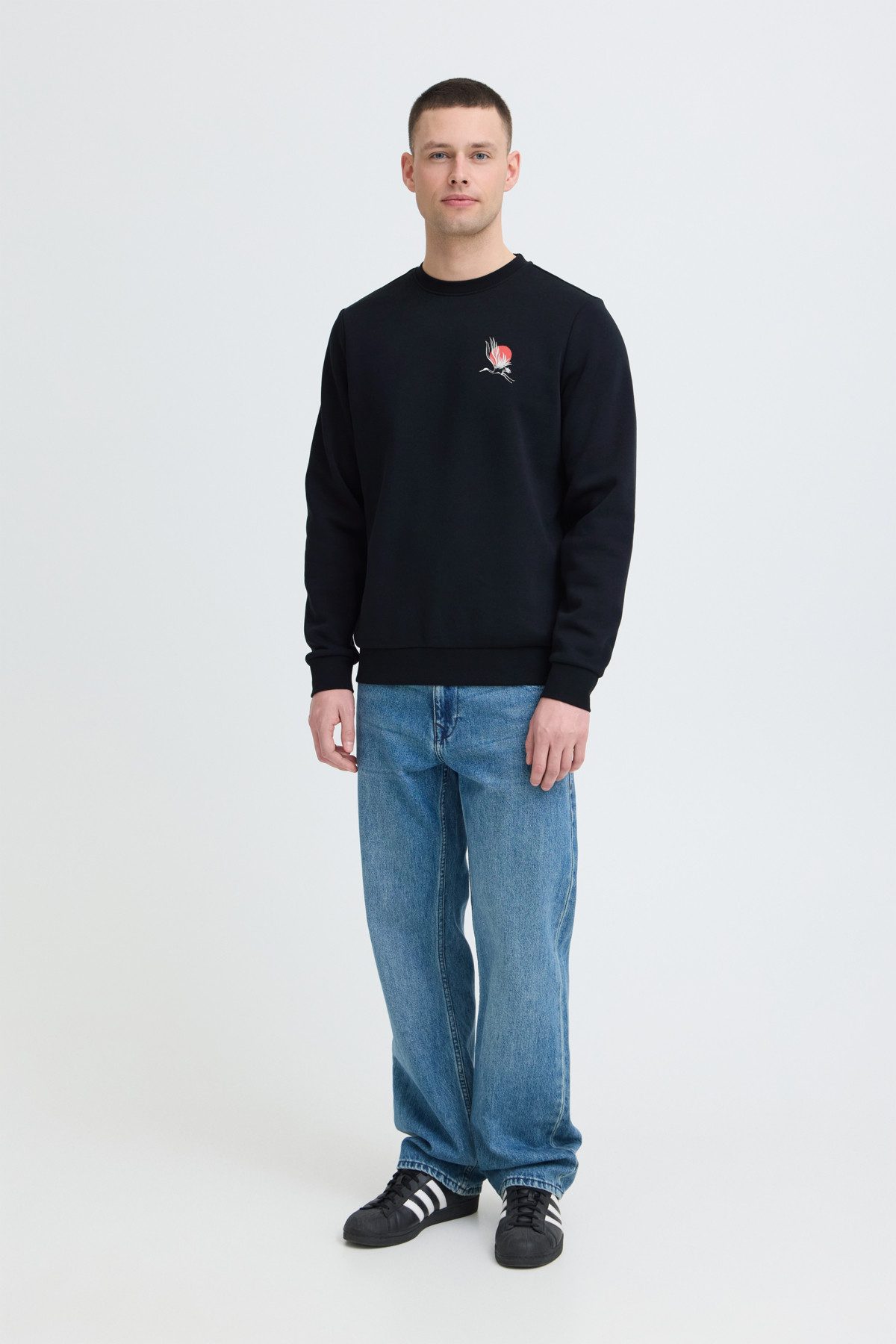 Blend Rundhalspullover BHJapa Backprint Crewneck Pullover mit Backprint