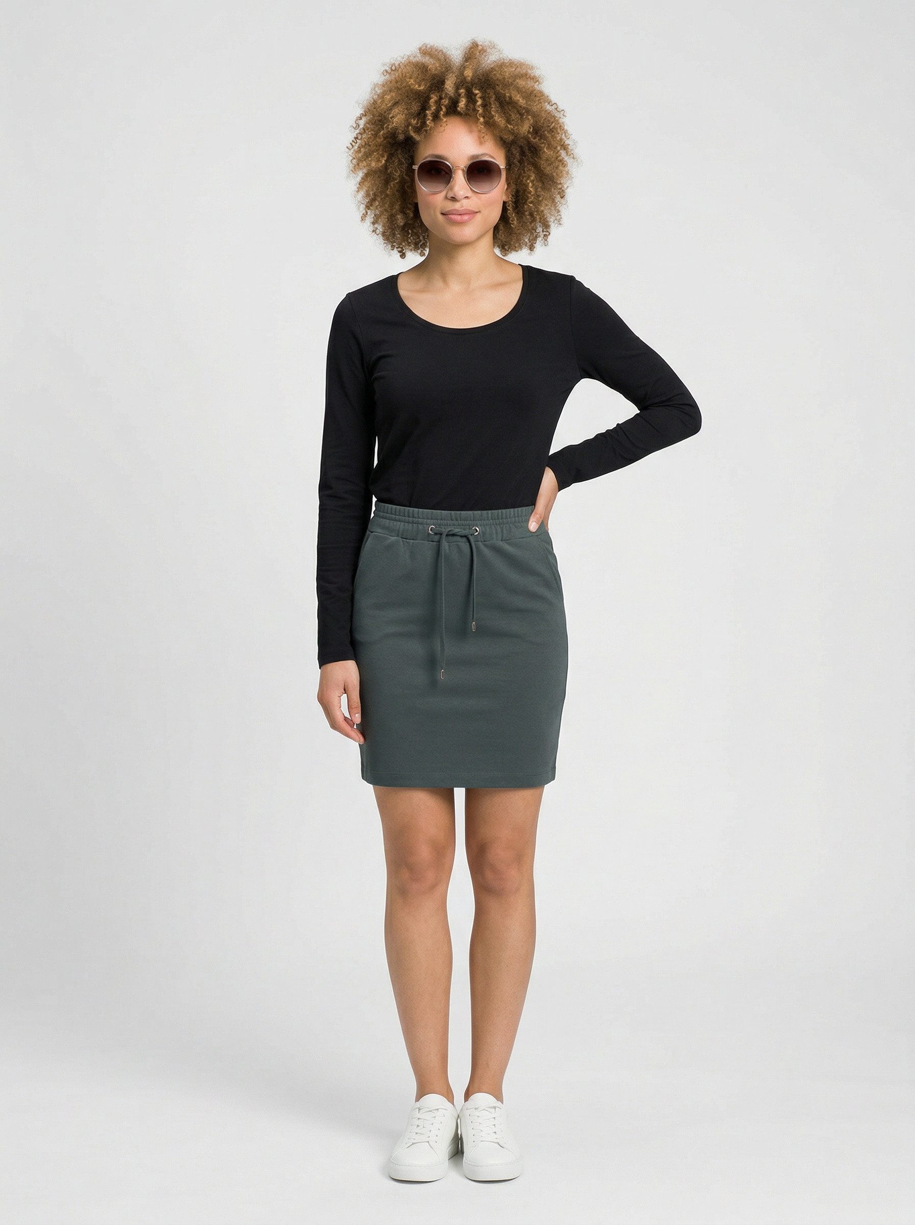 Zum Outfit 8