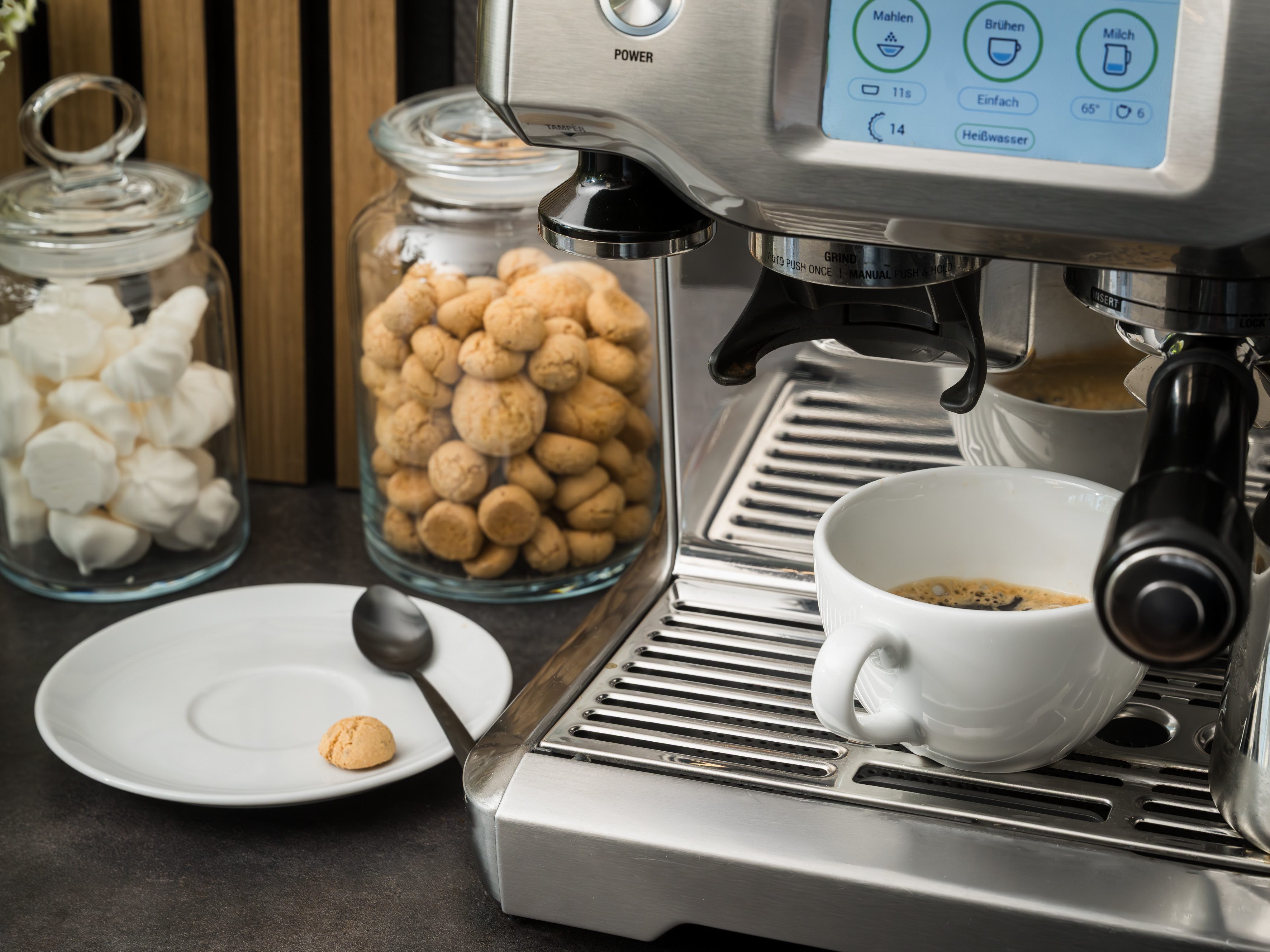 CreaTable Cappuccinotasse Bistrot Weiss, Cappuccino Set 8-tlg, 8-tlg., Porzellan, Klassiker in Weiß, Der Alleskönner