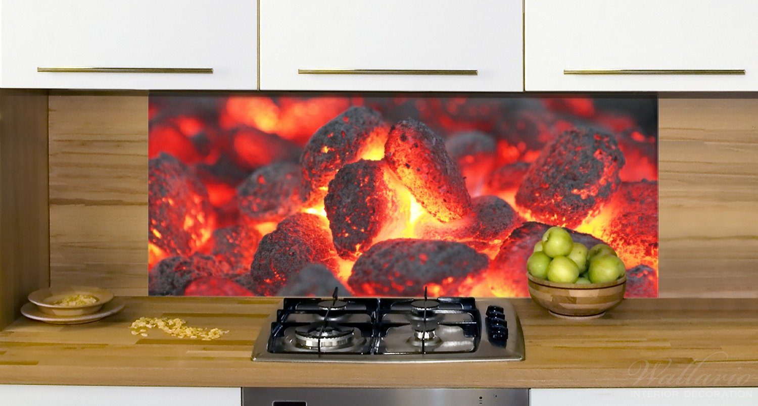 Wallario Glühende (1-tlg) Küchenrückwand Kamin, im Kohlen
