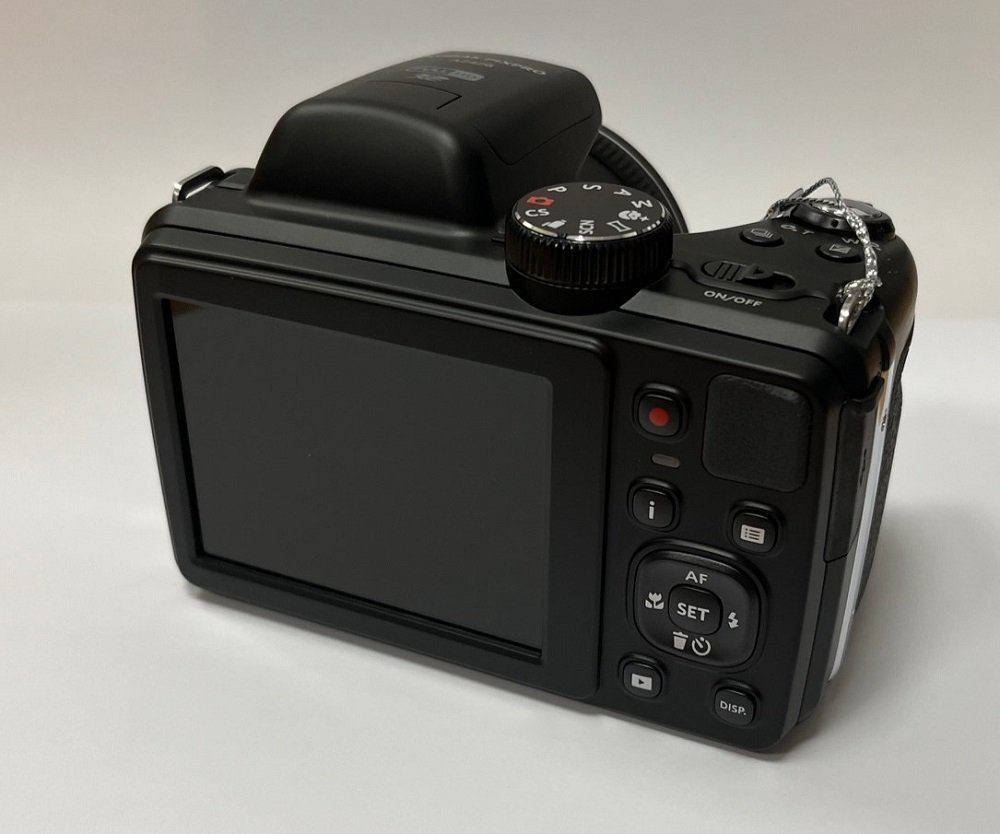 Kodak PixPro AZ426 Digitalkamera Kompaktkamera schwarz Set