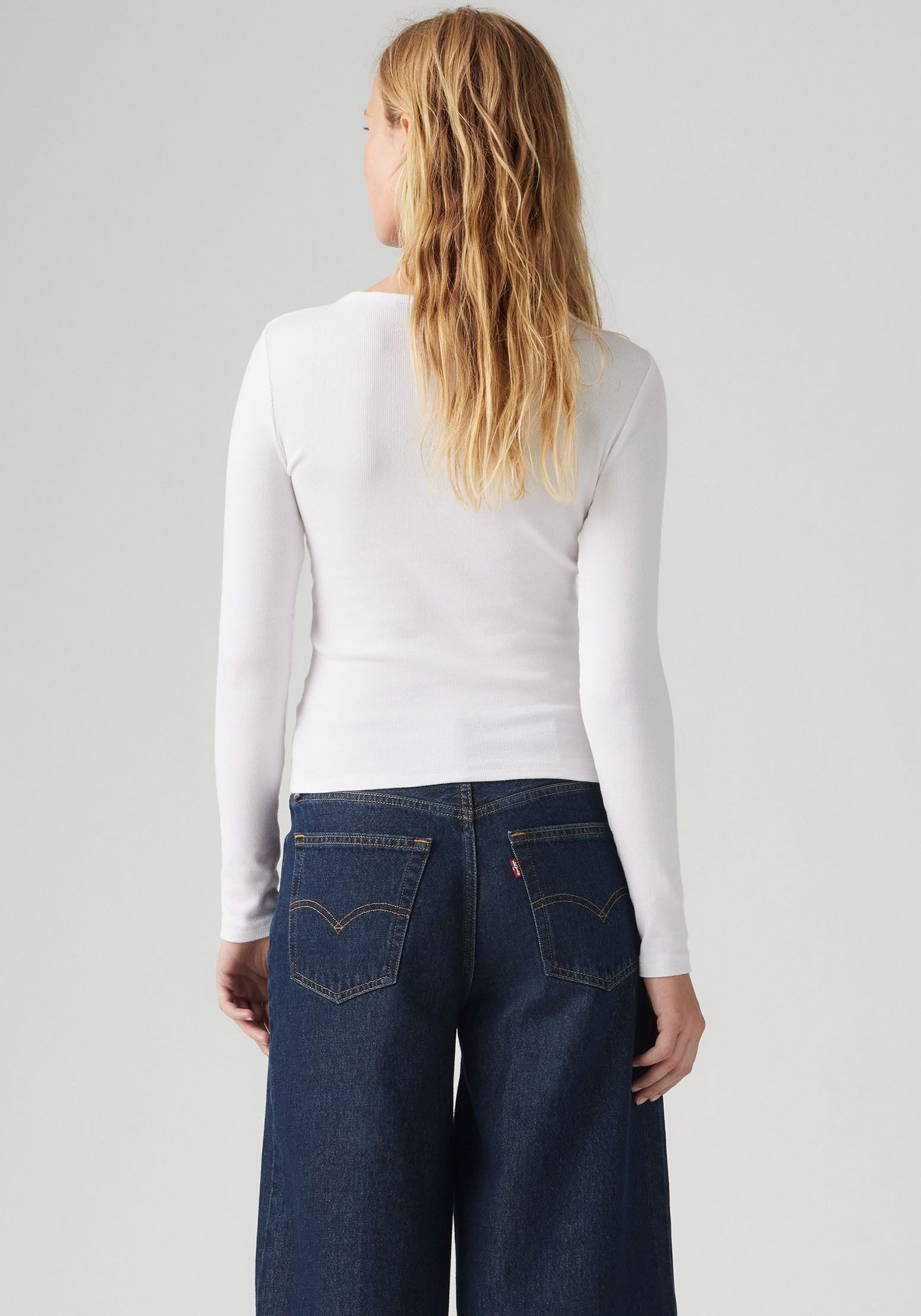 Levi's® Langarmshirt HAYES LS TEE in Ripp-Optik