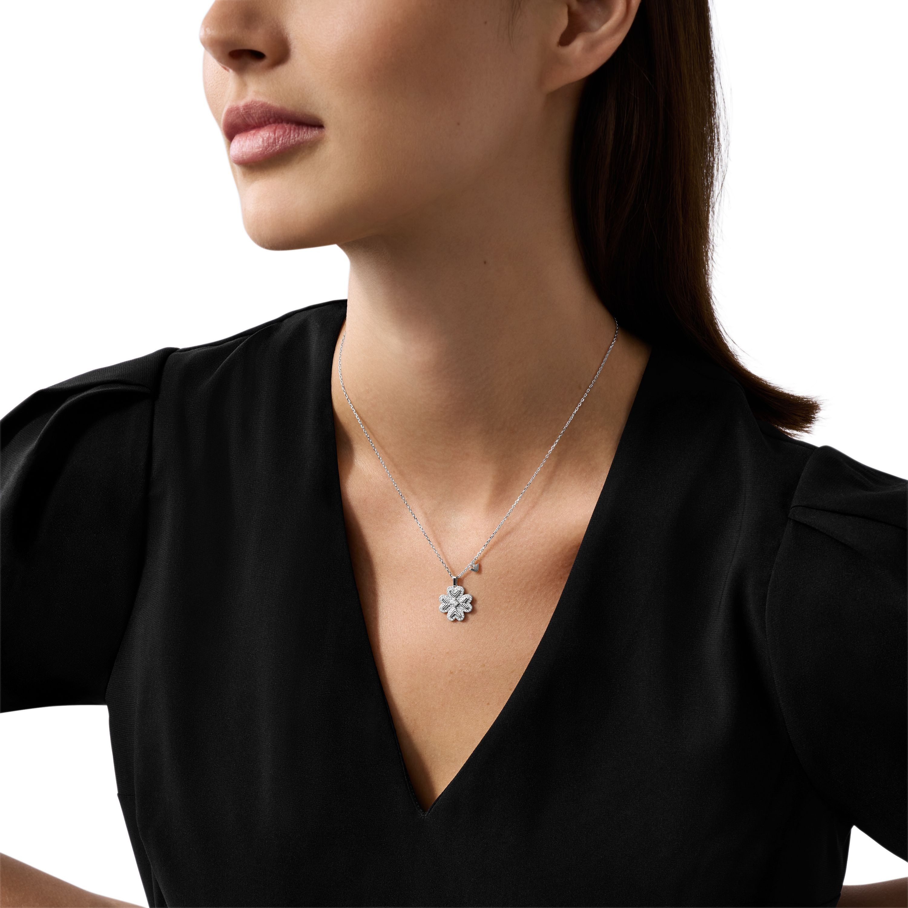 Emporio Armani Kette mit Anhänger Schmu...