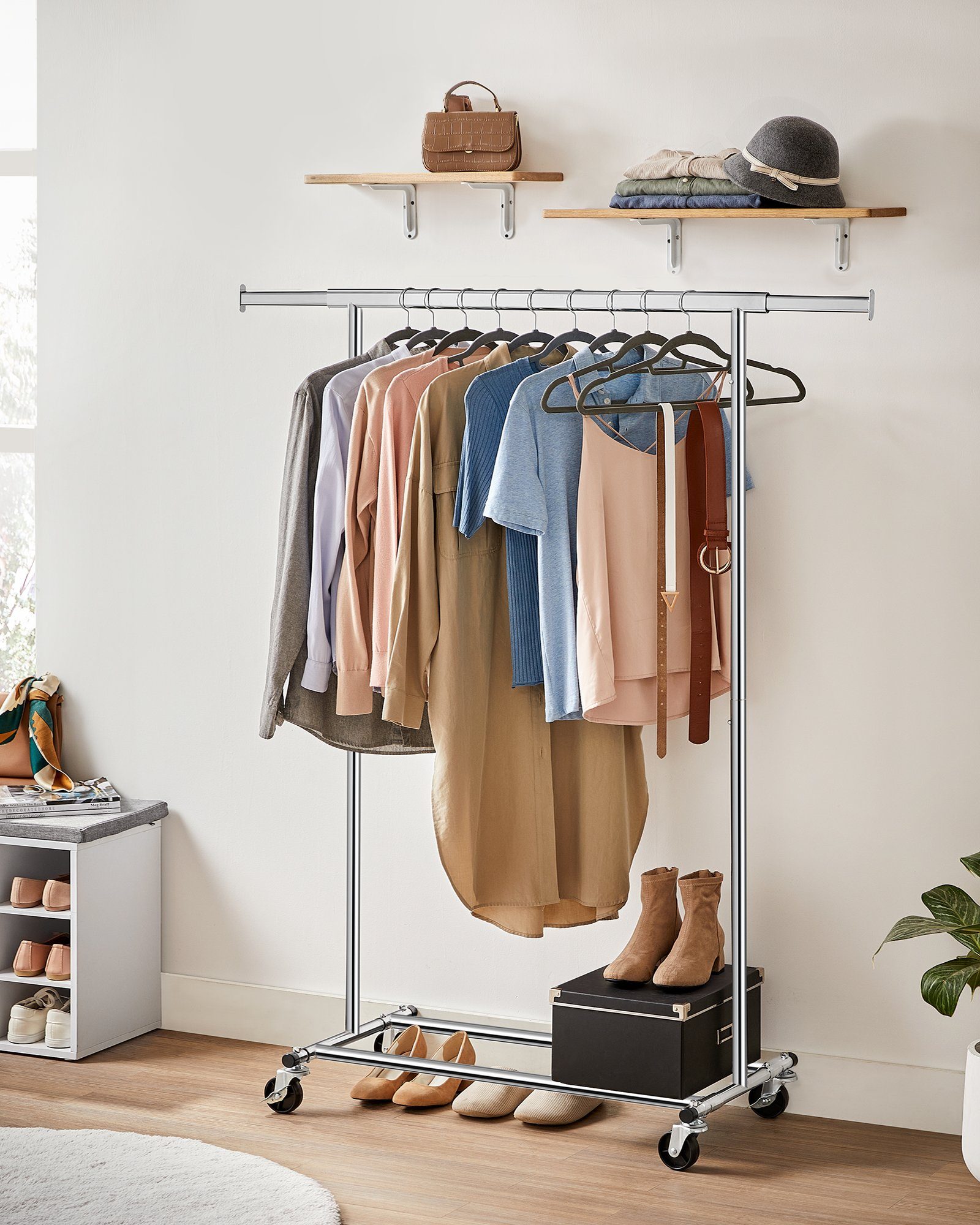 SONGMICS Kleiderständer, Garderobenständer auf Rollen, bis 90 kg belastbar günstig online kaufen