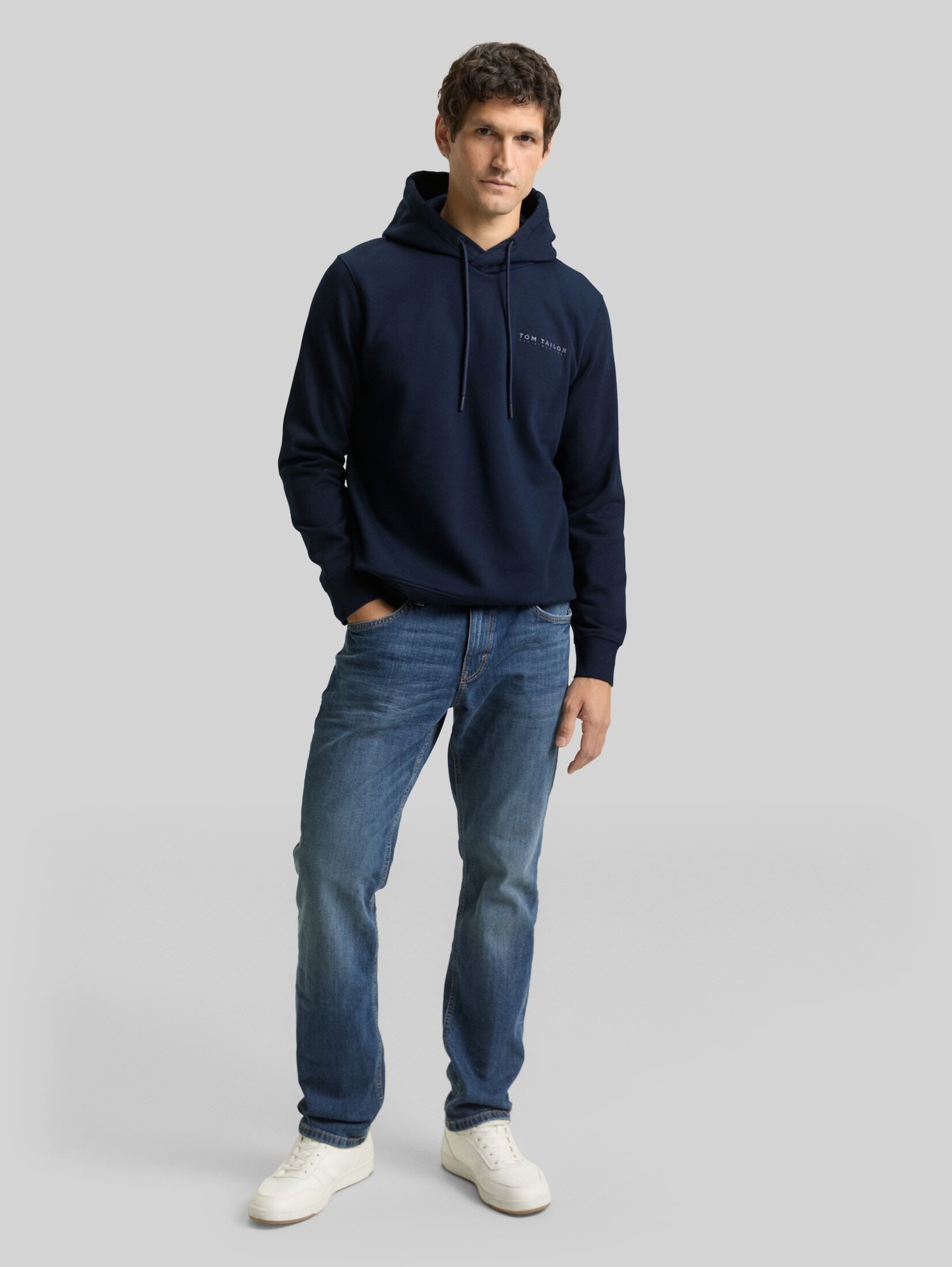 TOM TAILOR Sweatshirt Strick & Sweatshirts Hoodie Sweatshirt mit Logo-Print – Bild 5 von 5