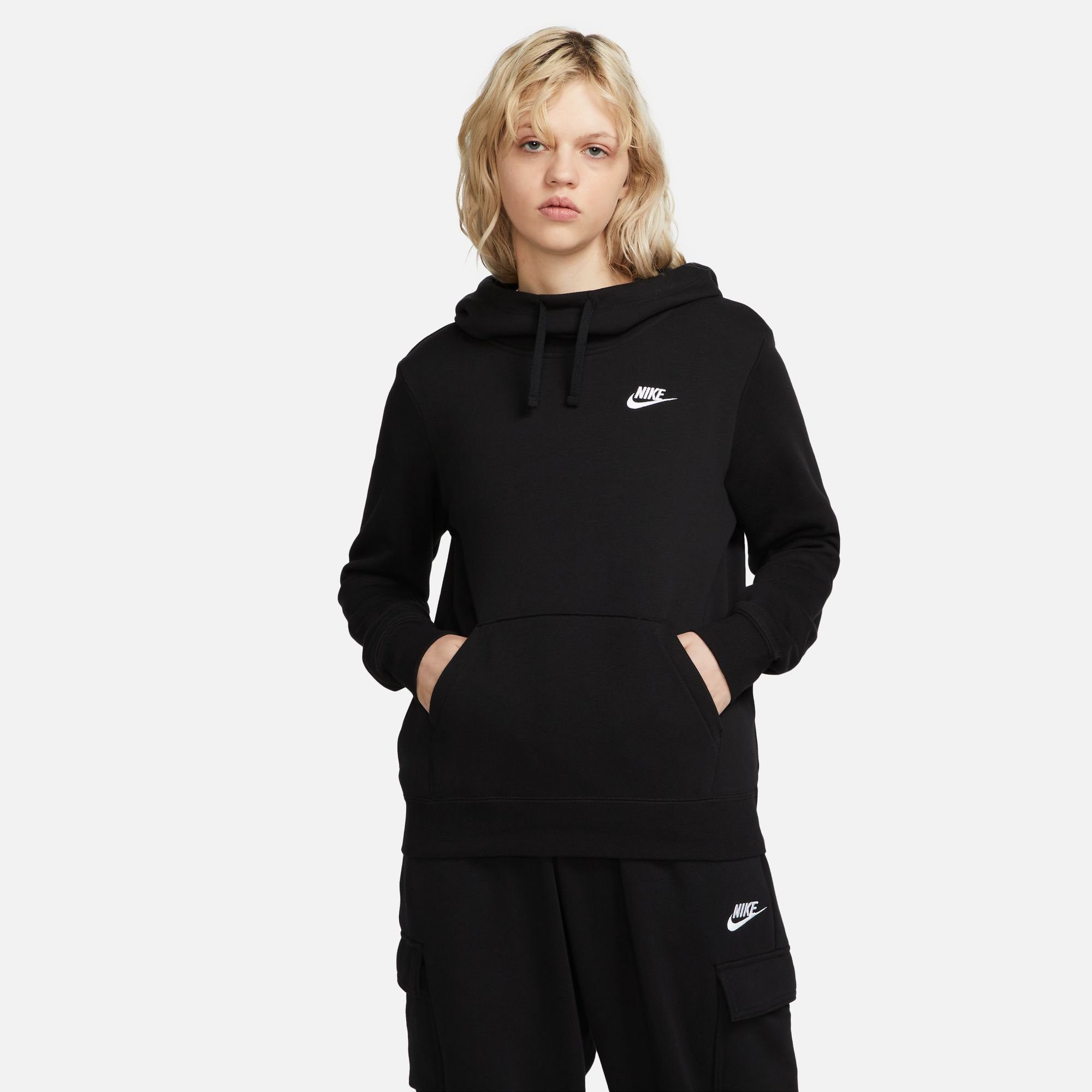 Nike Sportswear Kapuzensweatshirt Club Fleece Women's Funnel Hoodie BLACK/WHITE