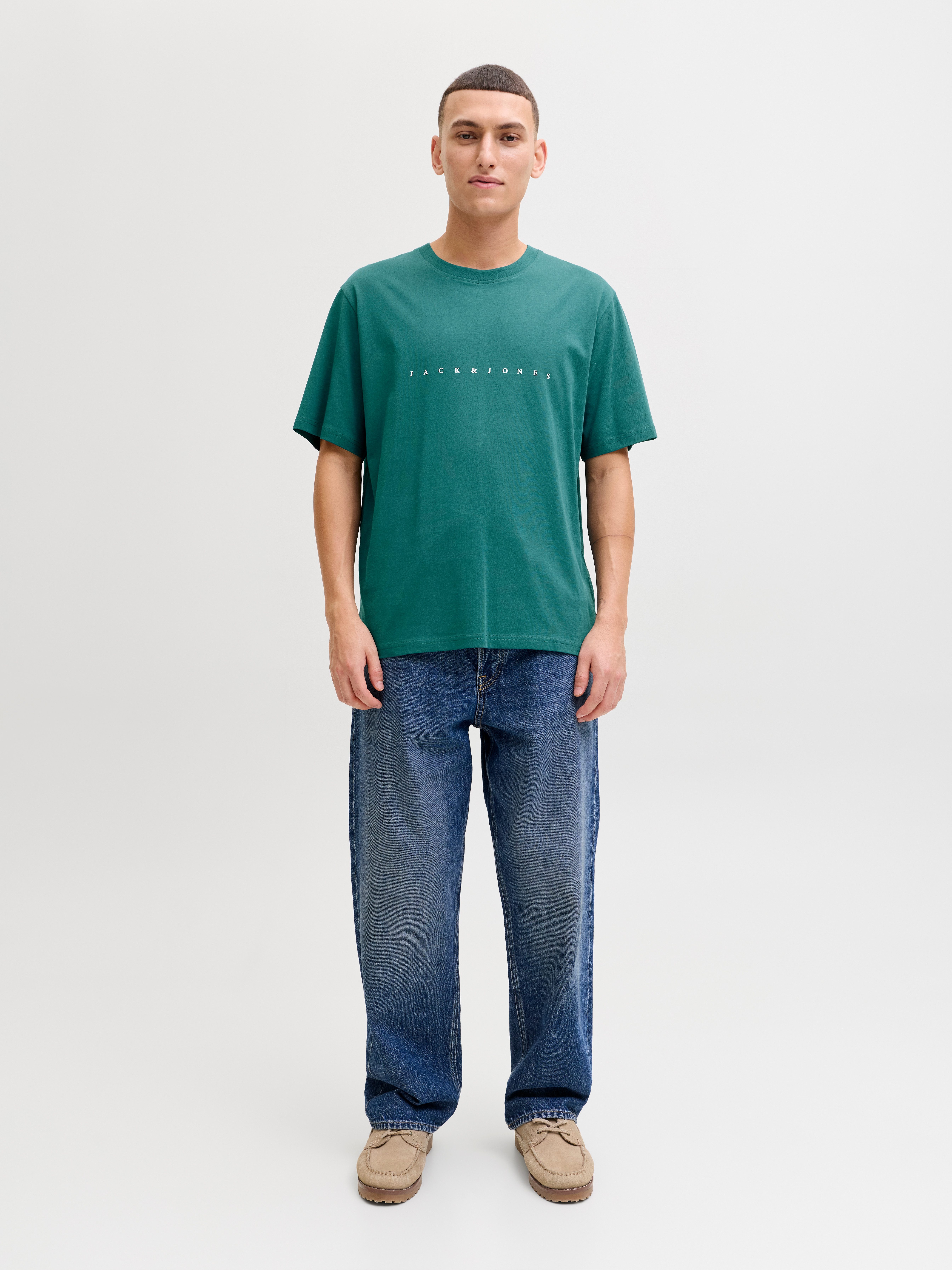 Jack & Jones Rundhalsshirt JJESTAR mit Pigmentprint und Baumwollgefühl Baumwolle, relaxed fit – Bild 4 von 5